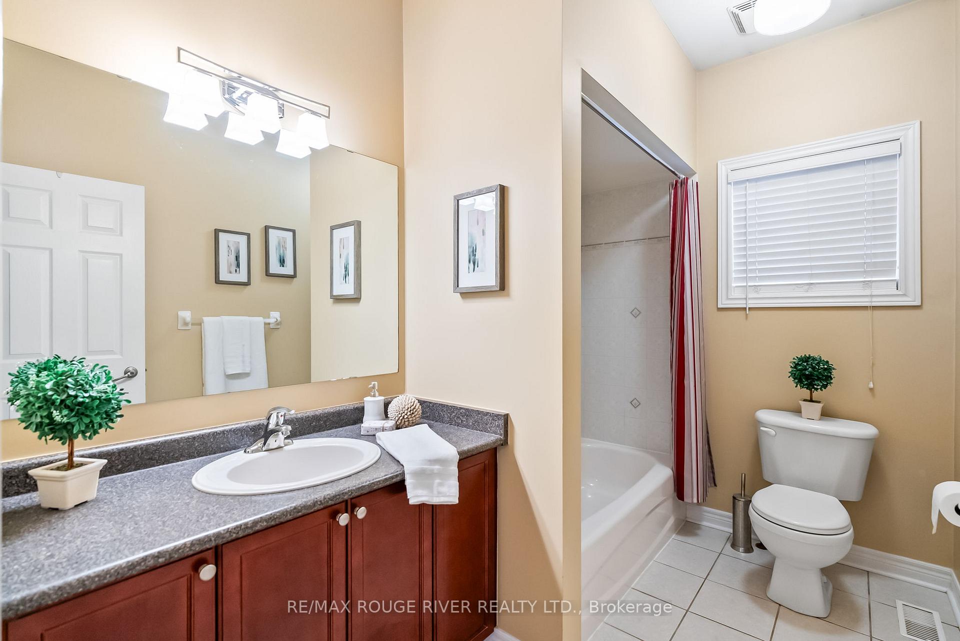 Photo 20 of 727 Ormond Drive, Oshawa, Samac — HOMEH