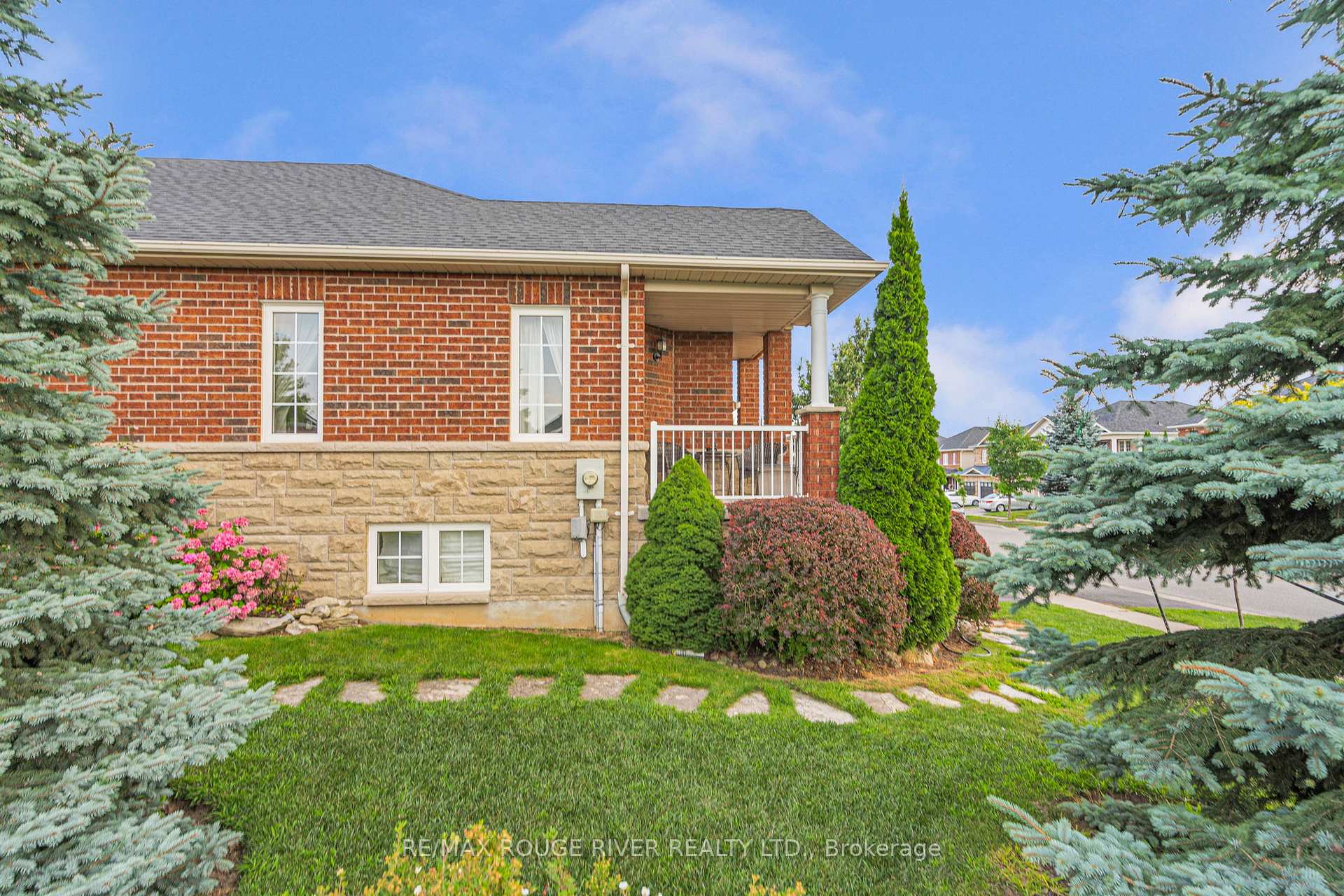 Photo 42 of 727 Ormond Drive, Oshawa, Samac — HOMEH
