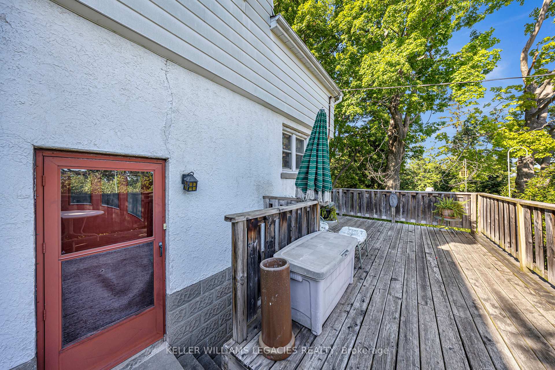 Photo 38 of 688 Aylmer Street N, Peterborough, Northcrest Ward 5 — HOMEH