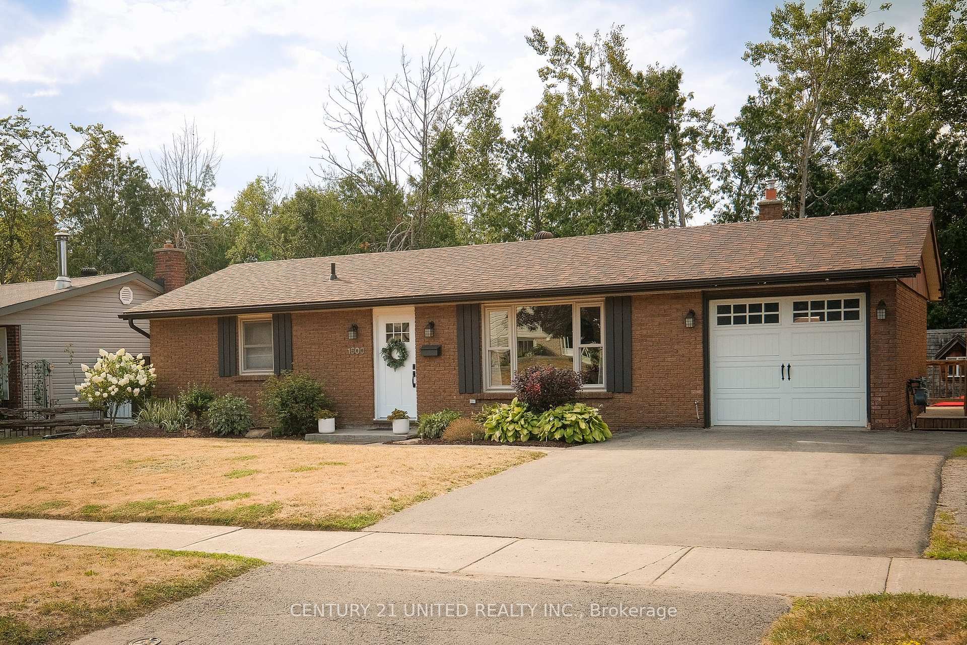 Front of 1600 Redwood Drive