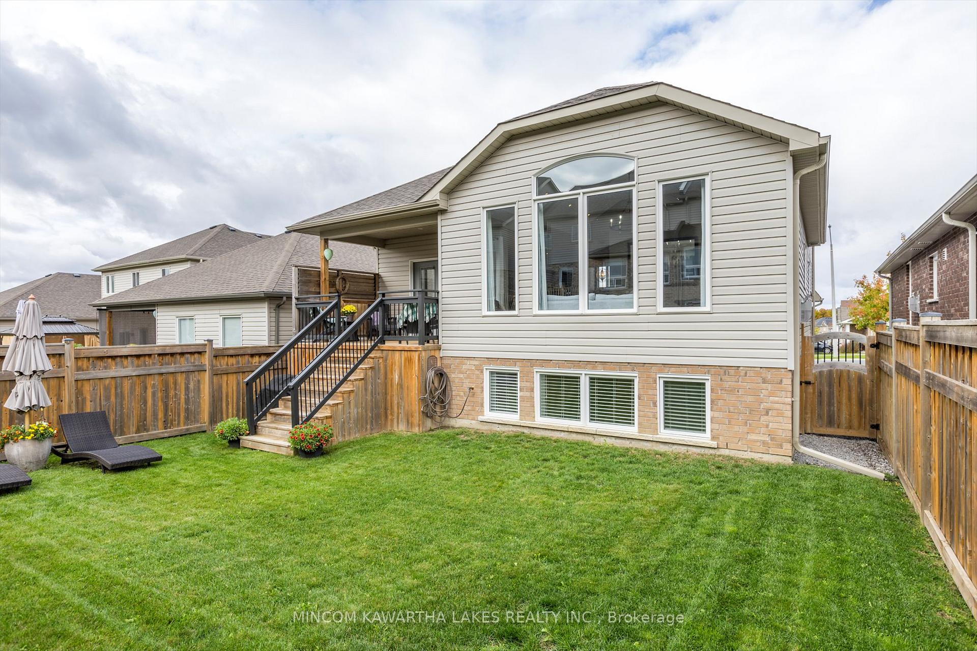 Photo 30 of 661 Goodwin Terrace, Peterborough, Monaghan Ward 2 — HOMEH
