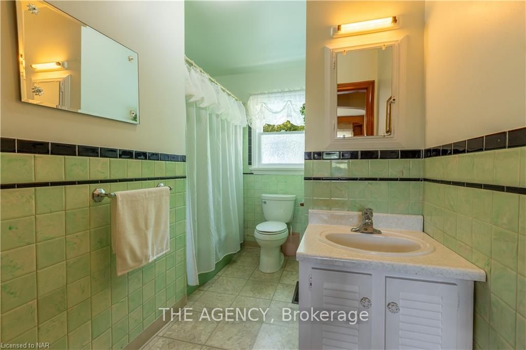 Photo 19 of 19 Verne Avenue, Welland, Broadway — HOMEH