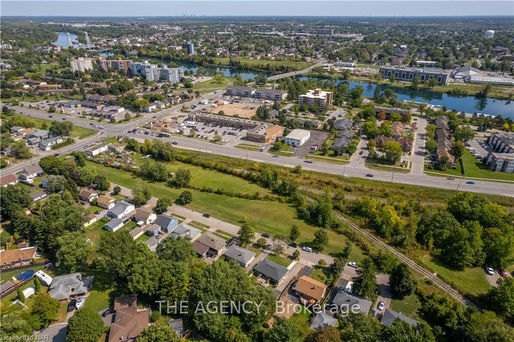 Photo 40 of 19 Verne Avenue, Welland, Broadway — HOMEH