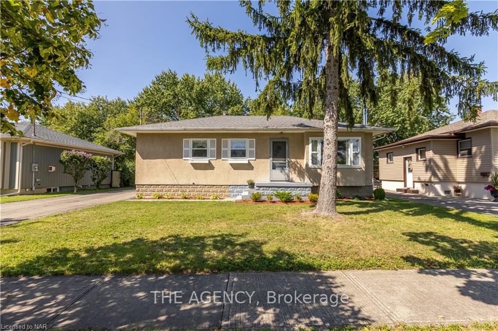 Photo 2 of 19 Verne Avenue, Welland, Broadway — HOMEH