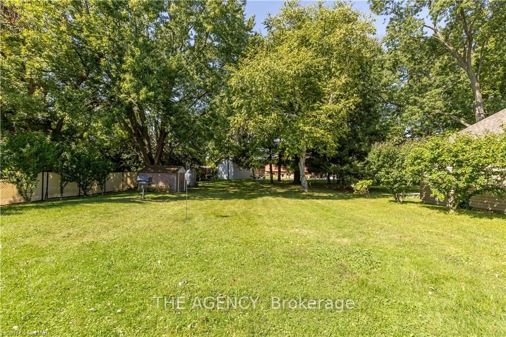 Photo 38 of 19 Verne Avenue, Welland, Broadway — HOMEH
