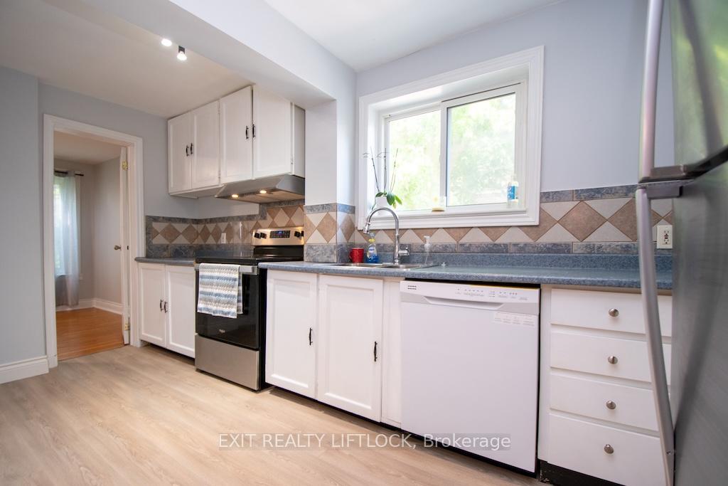 Photo 11 of 210 Dublin Street, Peterborough, Town Ward 3 — HOMEH