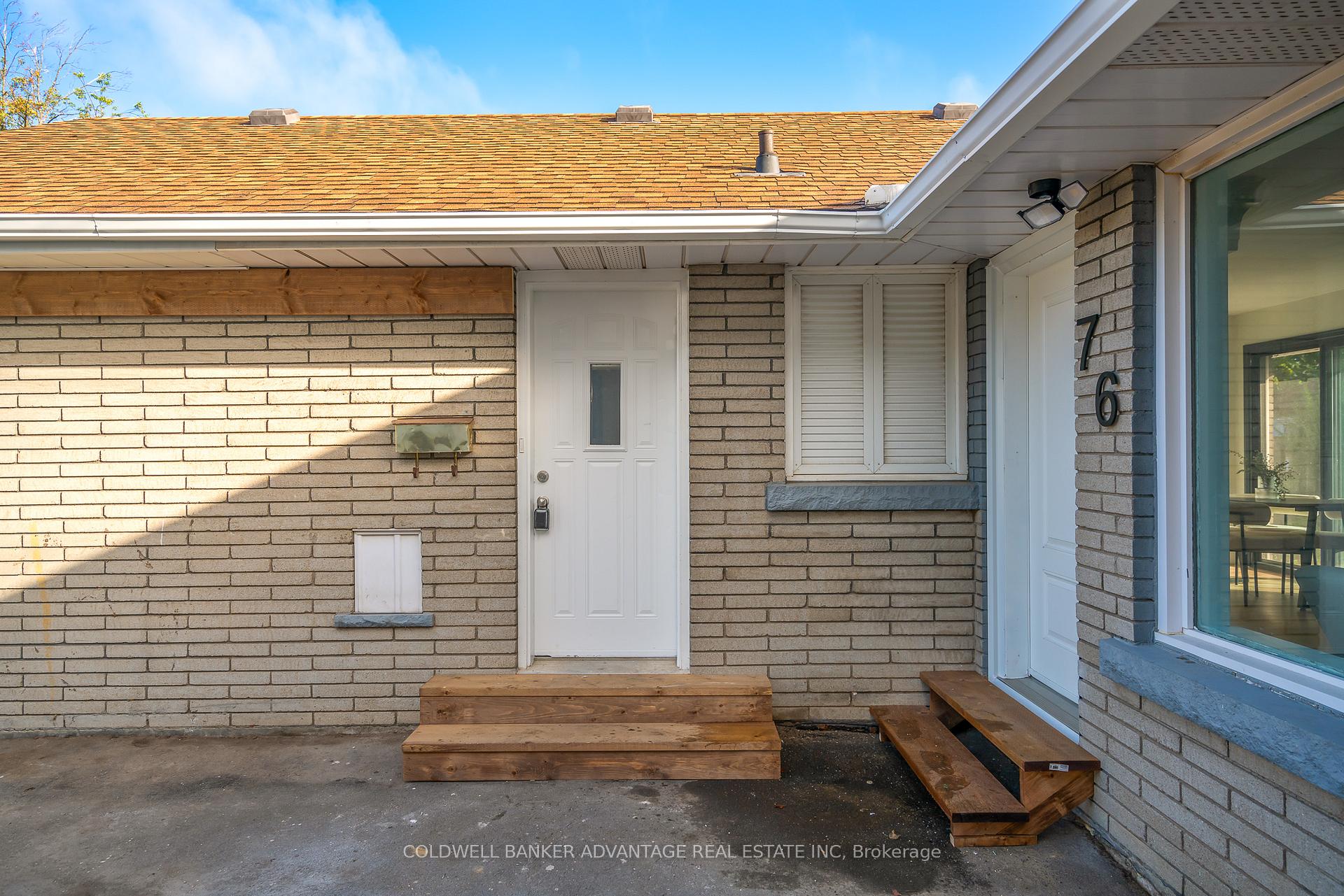Photo 4 of 76 Golden Boulevard E, Welland, Lincoln/Crowland — HOMEH