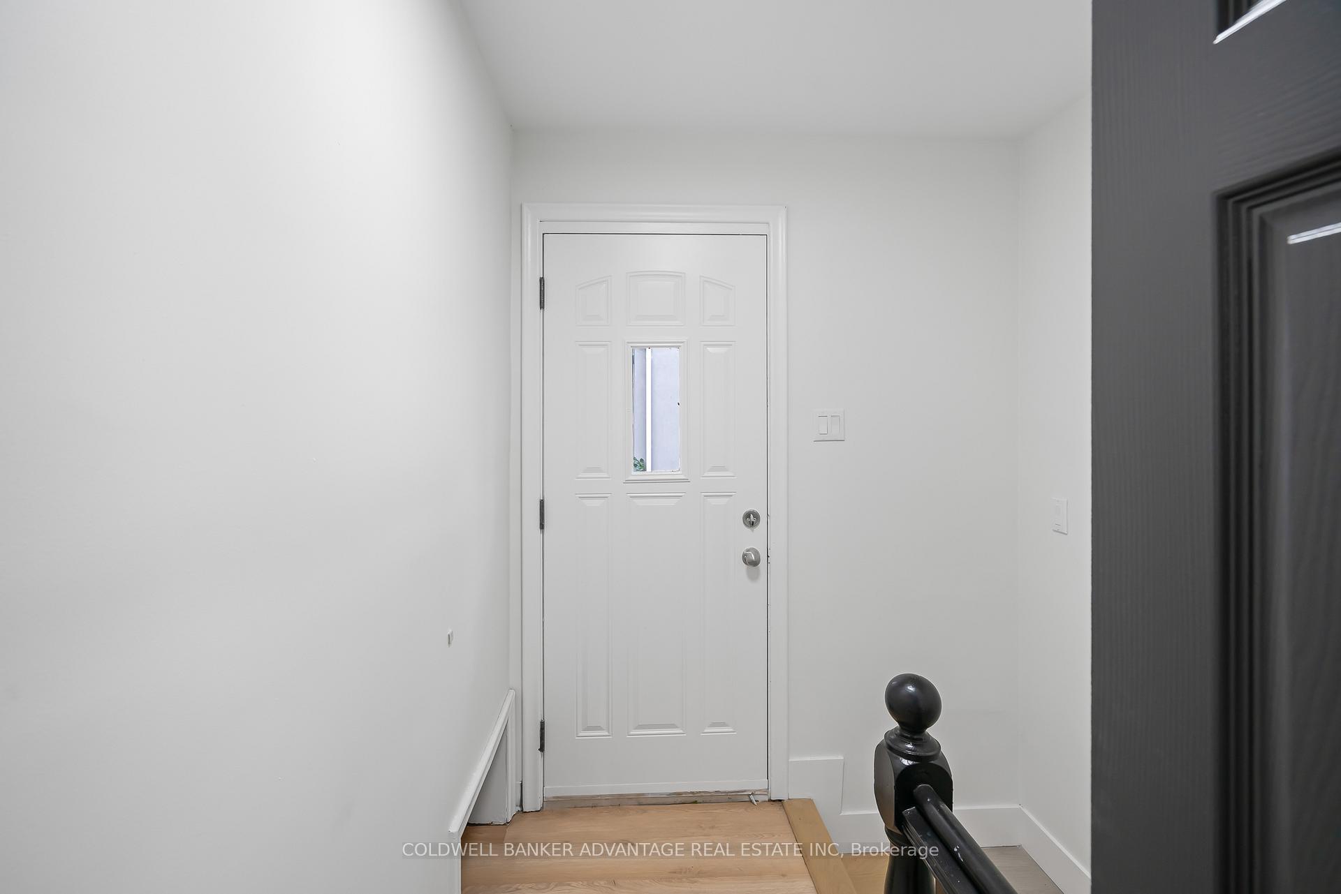 Photo 5 of 76 Golden Boulevard E, Welland, Lincoln/Crowland — HOMEH