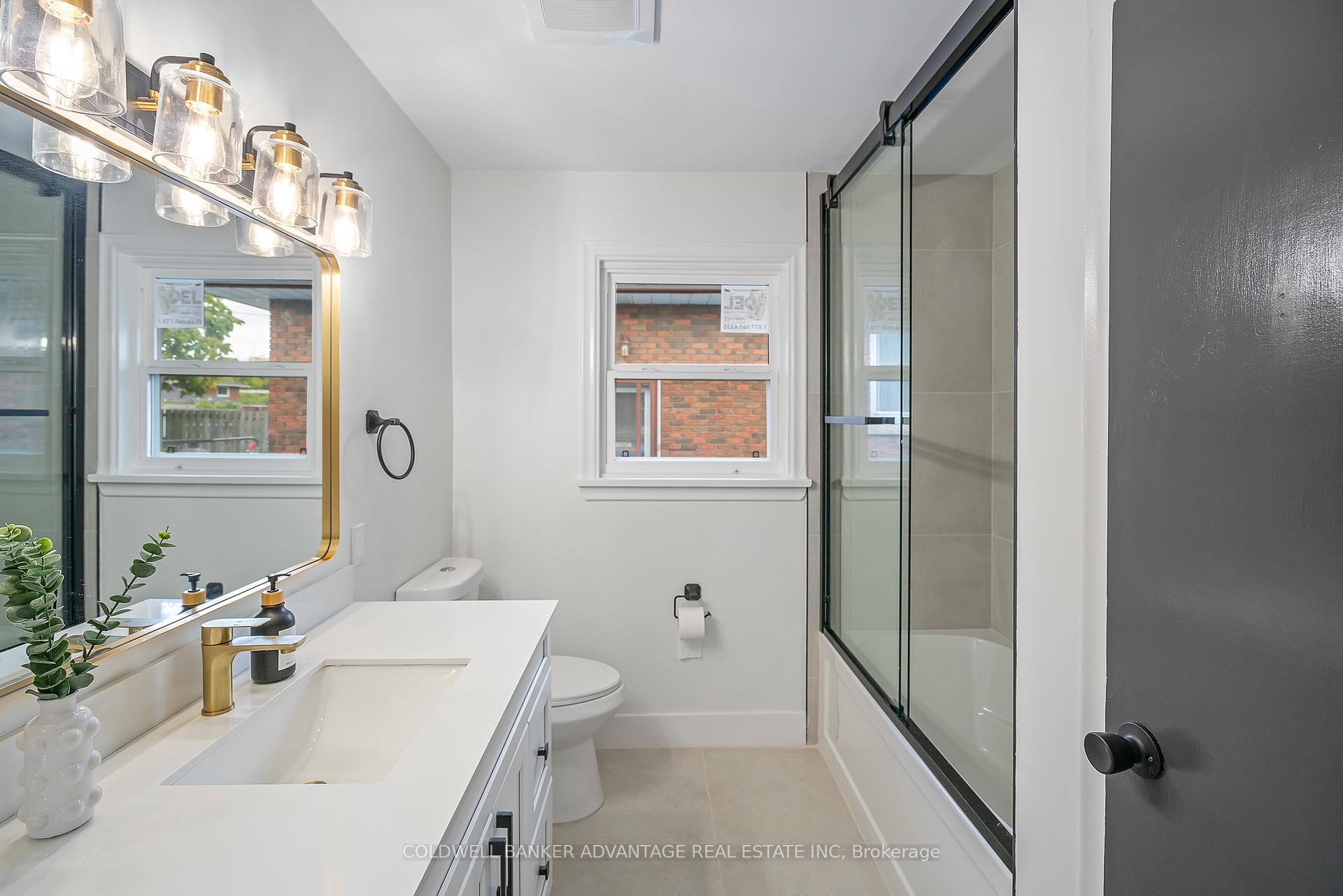 Photo 18 of 76 Golden Boulevard E, Welland, Lincoln/Crowland — HOMEH