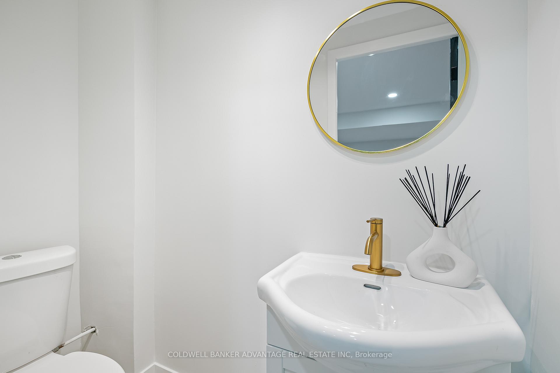 Photo 25 of 76 Golden Boulevard E, Welland, Lincoln/Crowland — HOMEH