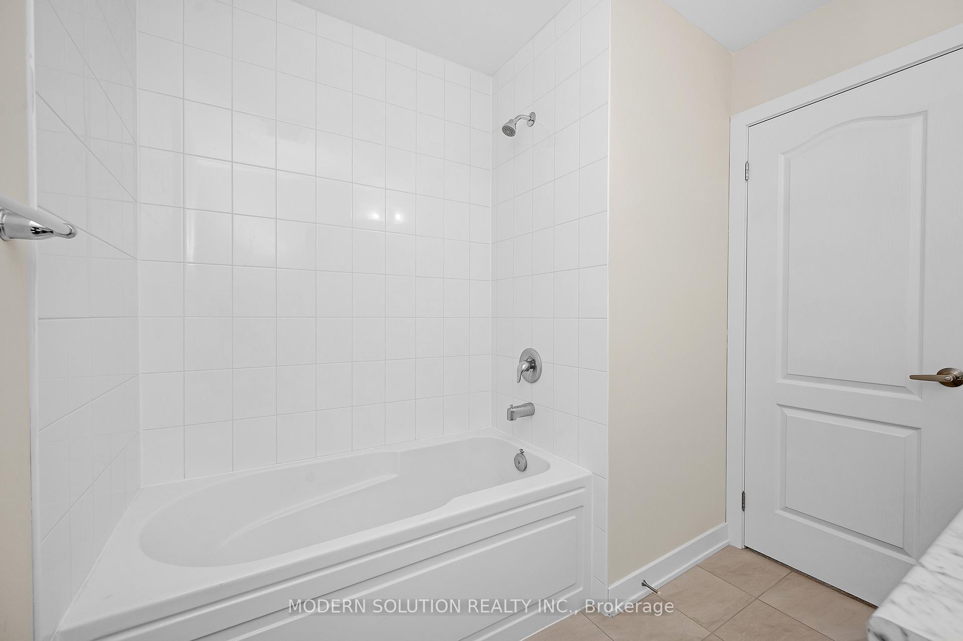 Photo 29 of 15 Aviron Crescent, Welland, Dain City — HOMEH