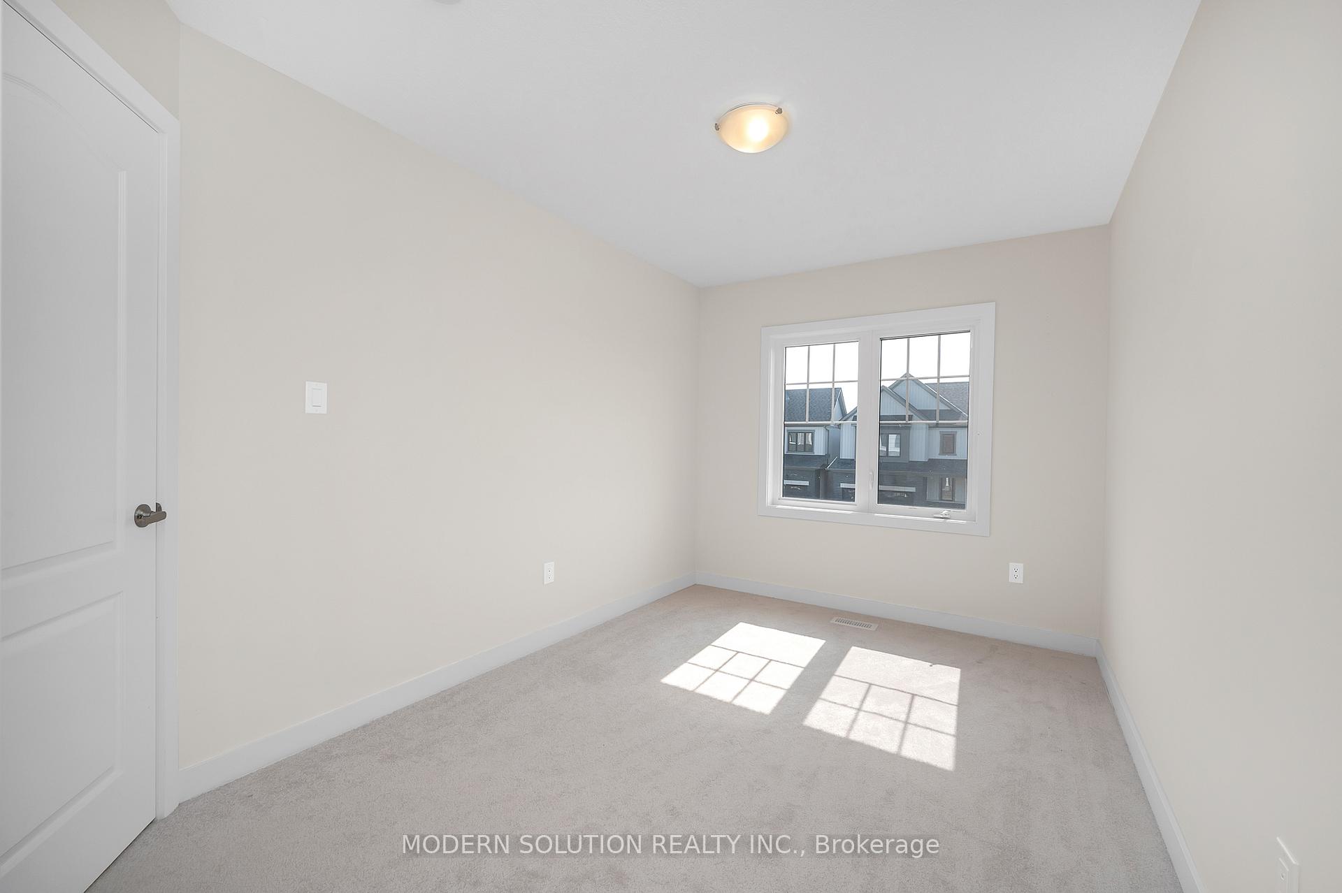Photo 30 of 15 Aviron Crescent, Welland, Dain City — HOMEH