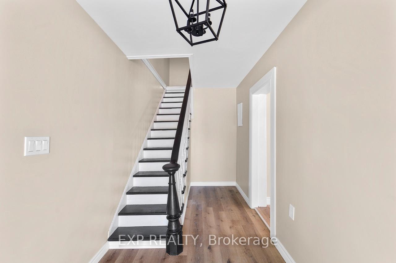 Photo 4 of Unit Unit 3, 165 Main Street, Brighton — HOMEH