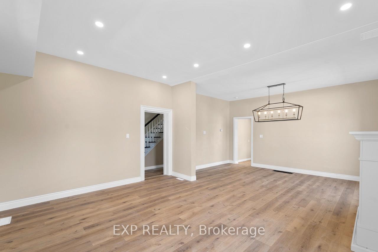 Photo 7 of Unit Unit 3, 165 Main Street, Brighton — HOMEH