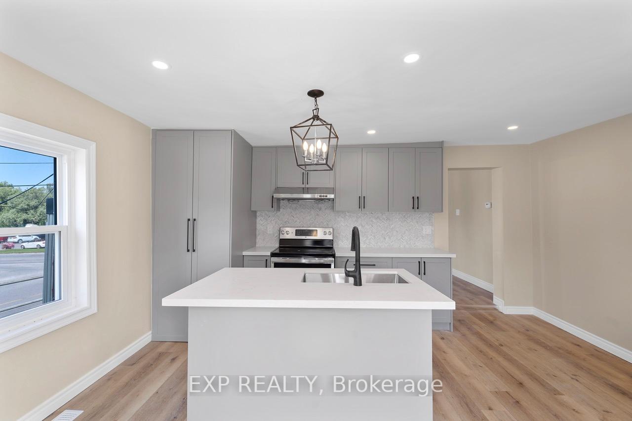 Photo 11 of Unit Unit 3, 165 Main Street, Brighton — HOMEH