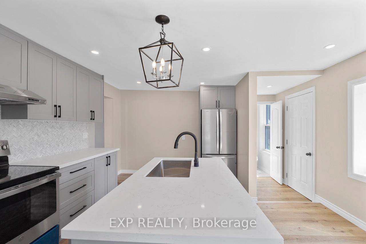 Photo 13 of Unit Unit 3, 165 Main Street, Brighton — HOMEH