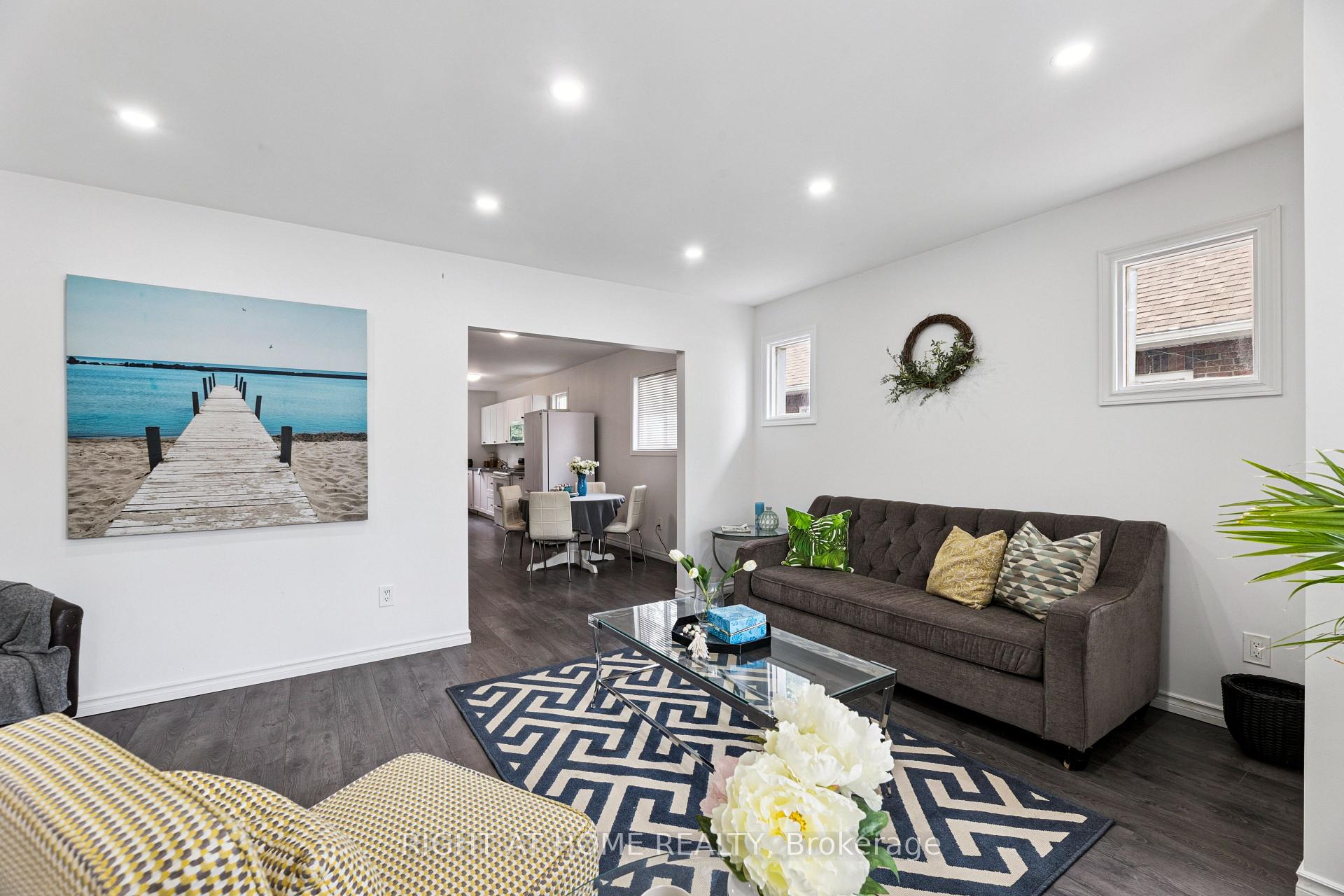 Photo 6 of 1310 Clonsilla Avenue, Peterborough, Town Ward 3 — HOMEH
