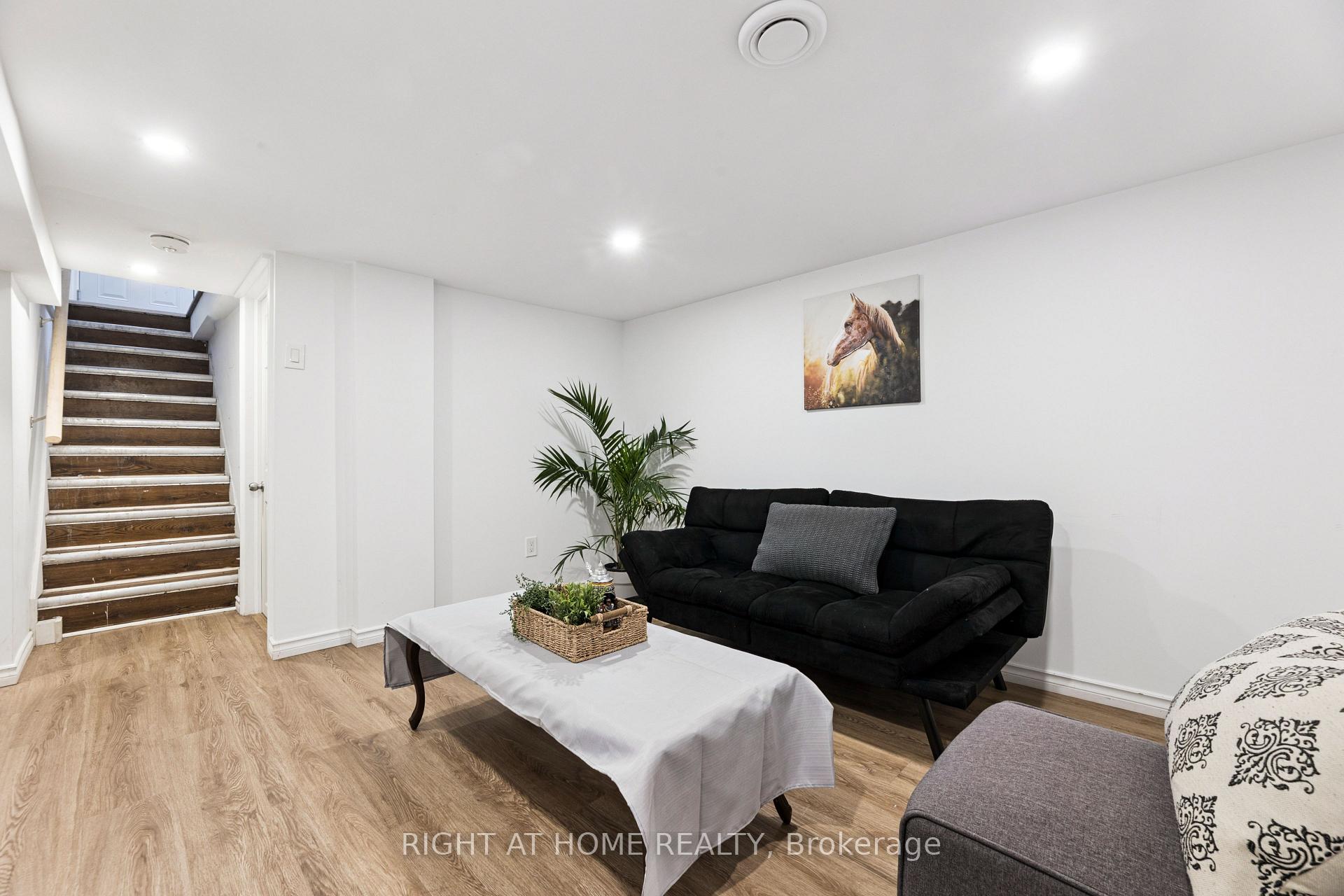 Photo 16 of 1310 Clonsilla Avenue, Peterborough, Town Ward 3 — HOMEH