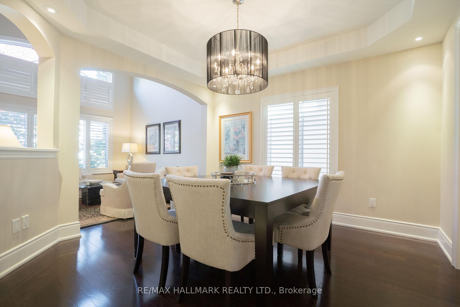 Photo 7 of 134 Kane Crescent, Aurora, Bayview Northeast — HOMEH