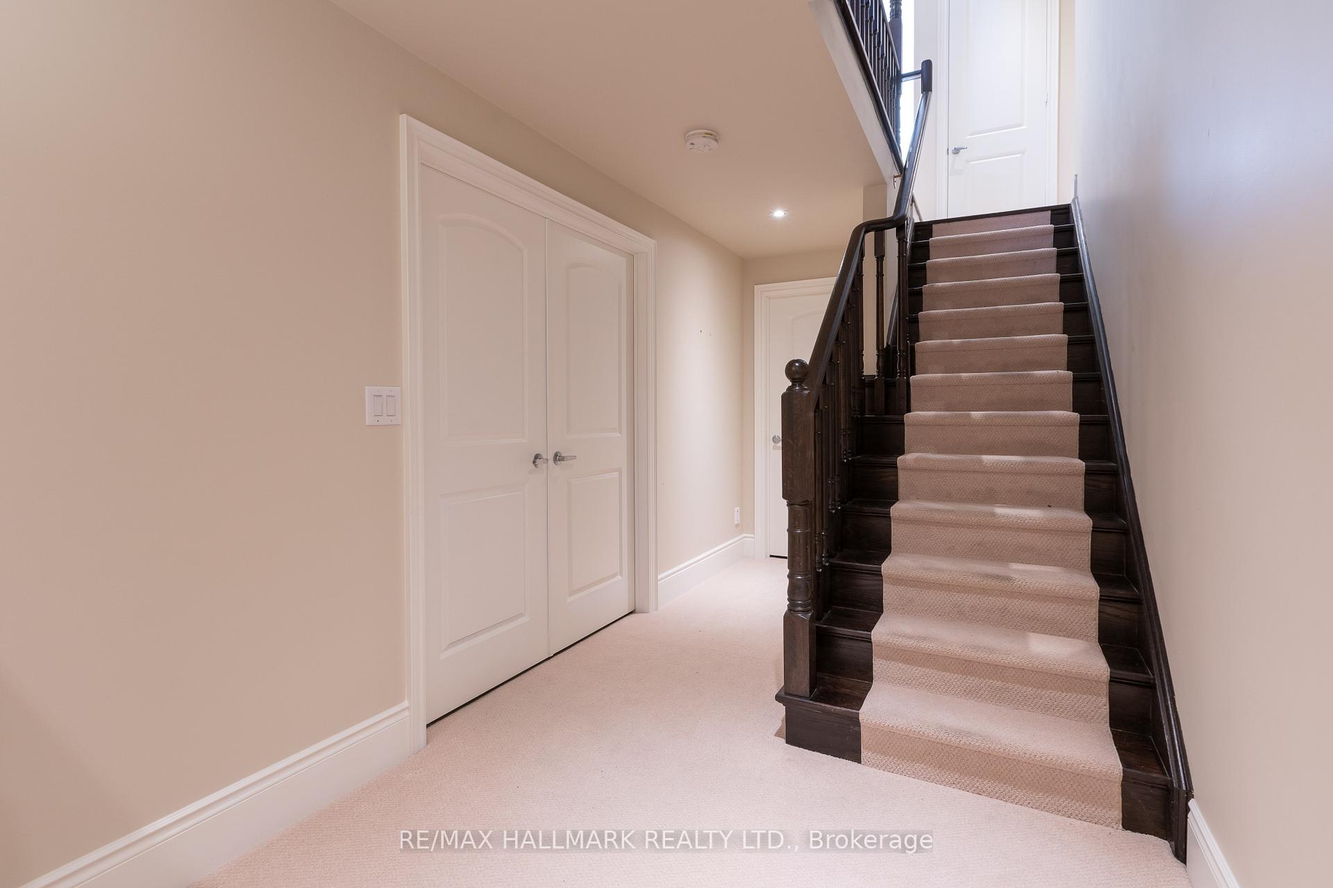 Photo 31 of 134 Kane Crescent, Aurora, Bayview Northeast — HOMEH