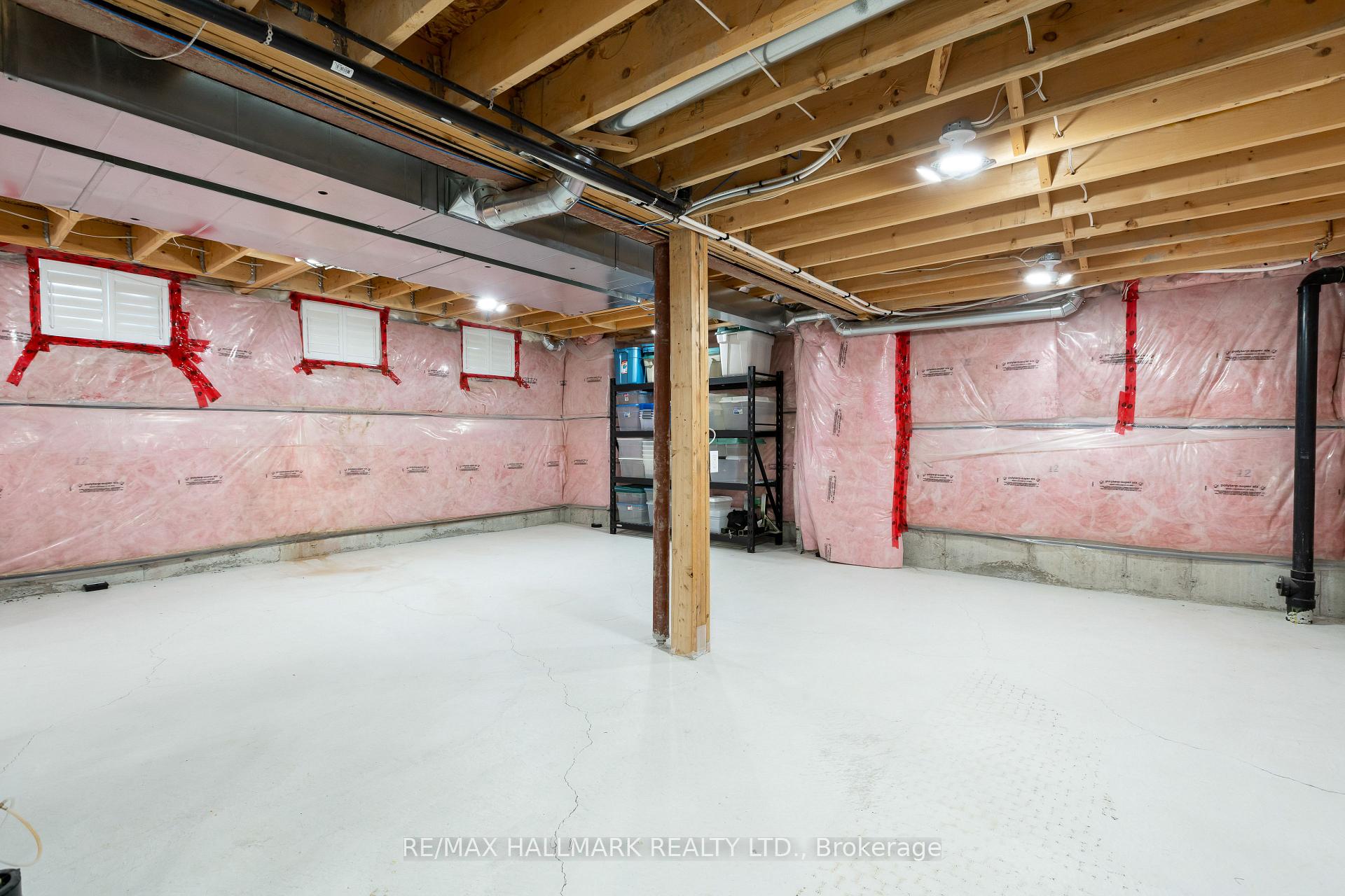 Photo 30 of 134 Kane Crescent, Aurora, Bayview Northeast — HOMEH