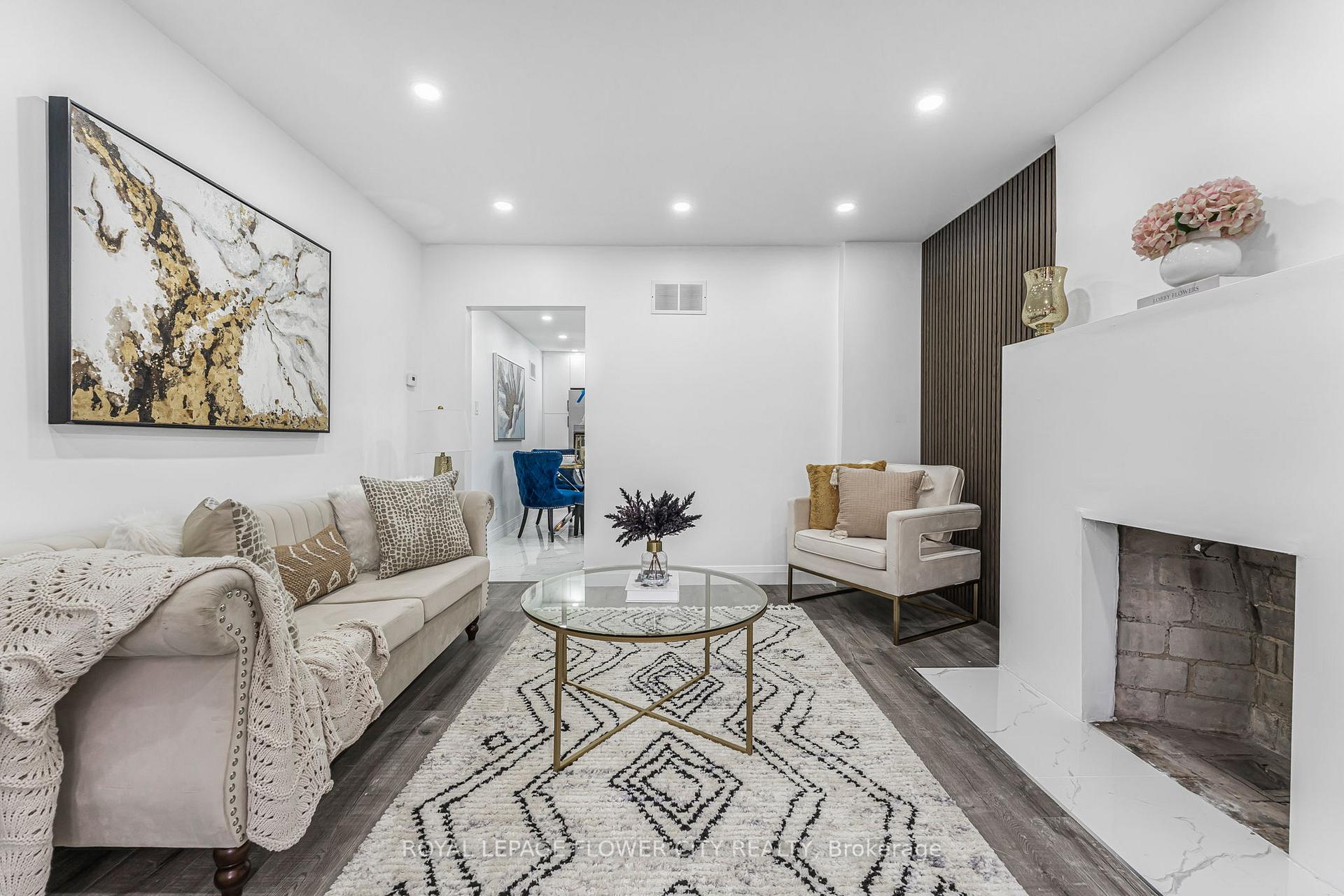 Photo 10 of 304 Wallace Avenue S, Welland, Lincoln/Crowland — HOMEH