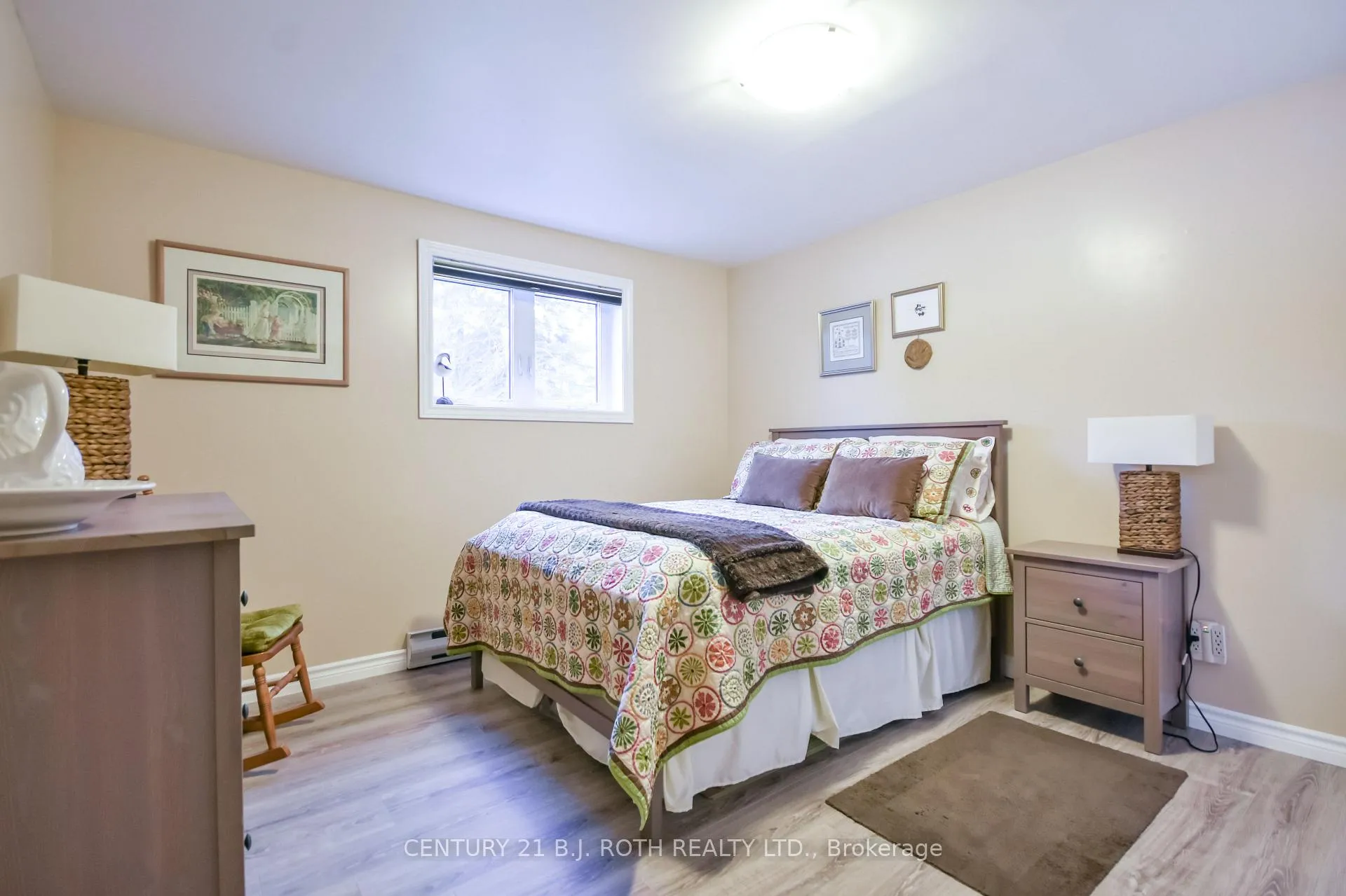 Photo 28 of 228 Spencer Avenue, Essa, Thornton — HOMEH