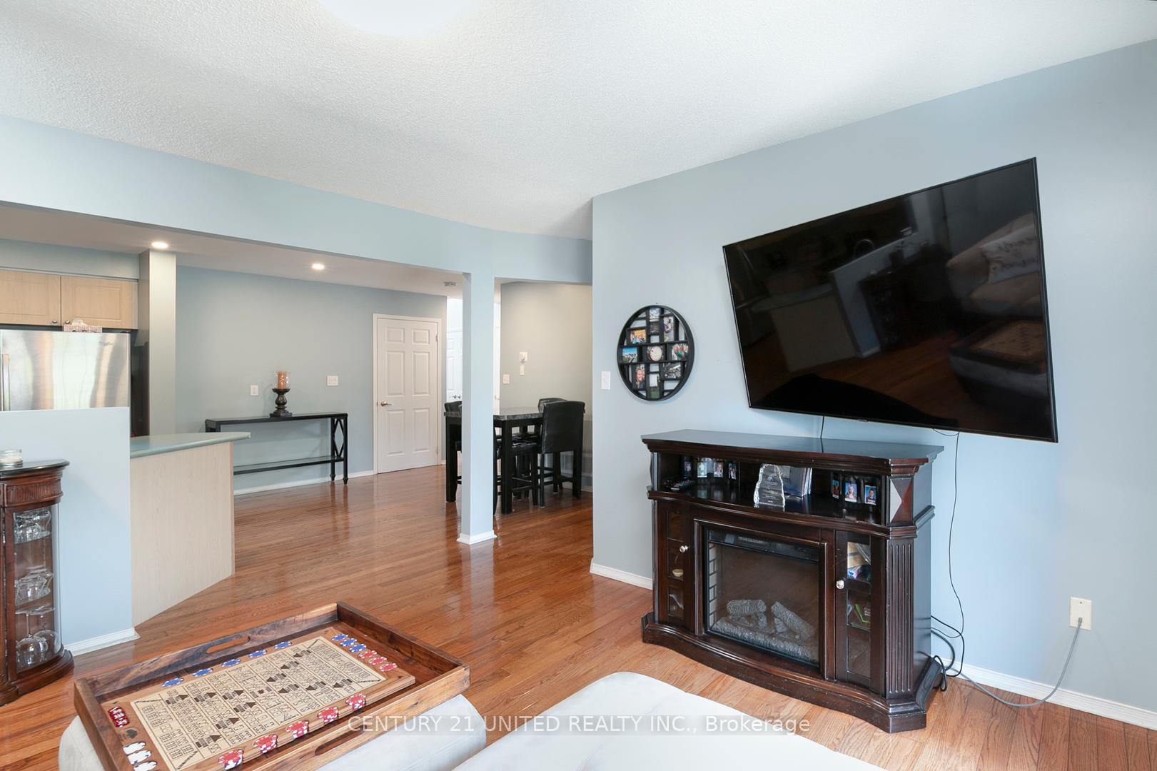 Photo 12 of 1301 Eagle Crescent, Peterborough, Monaghan Ward 2 — HOMEH