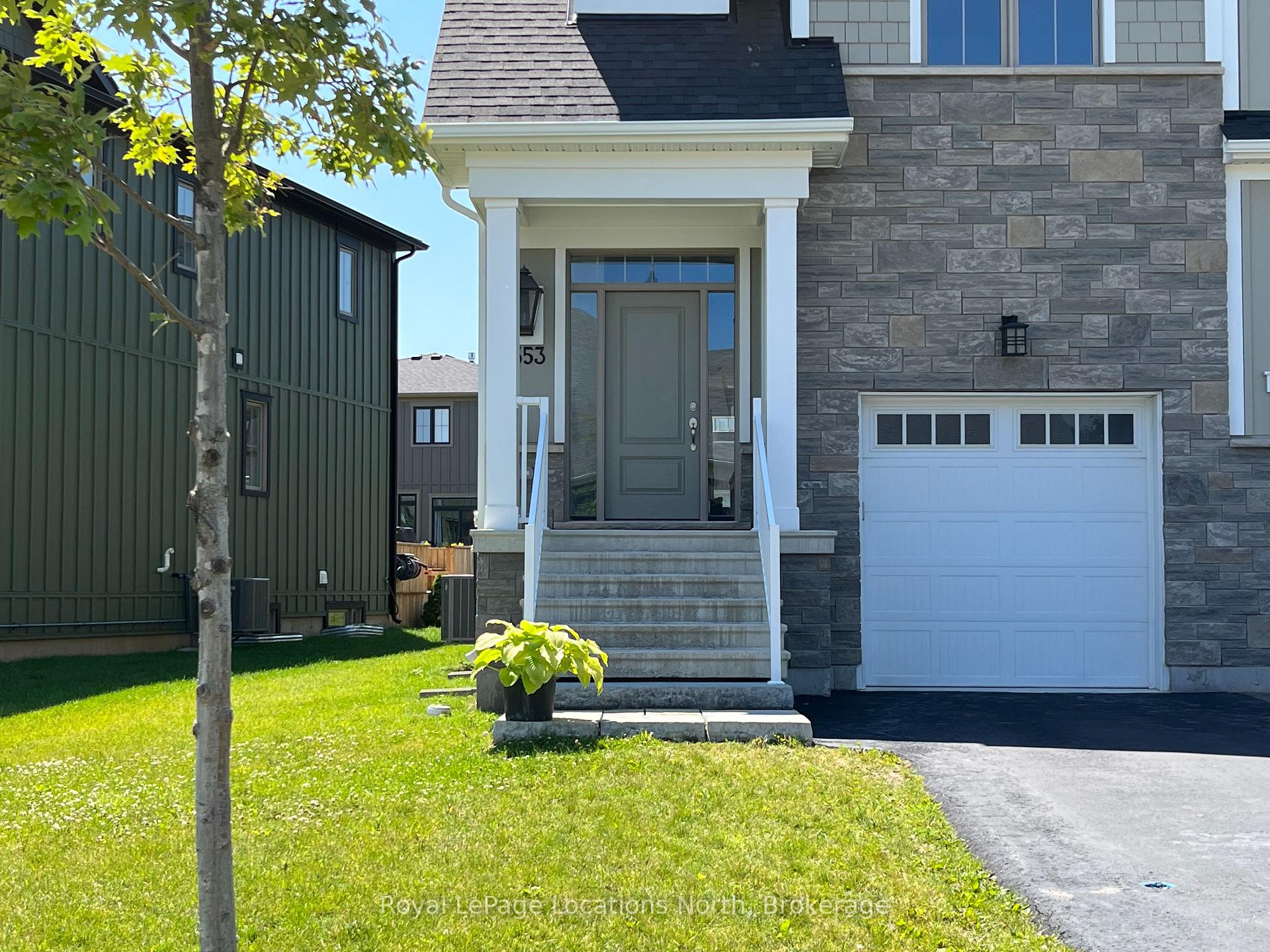 Photo 1 of 353 Yellow Birch Crescent, Blue Mountains — HOMEH