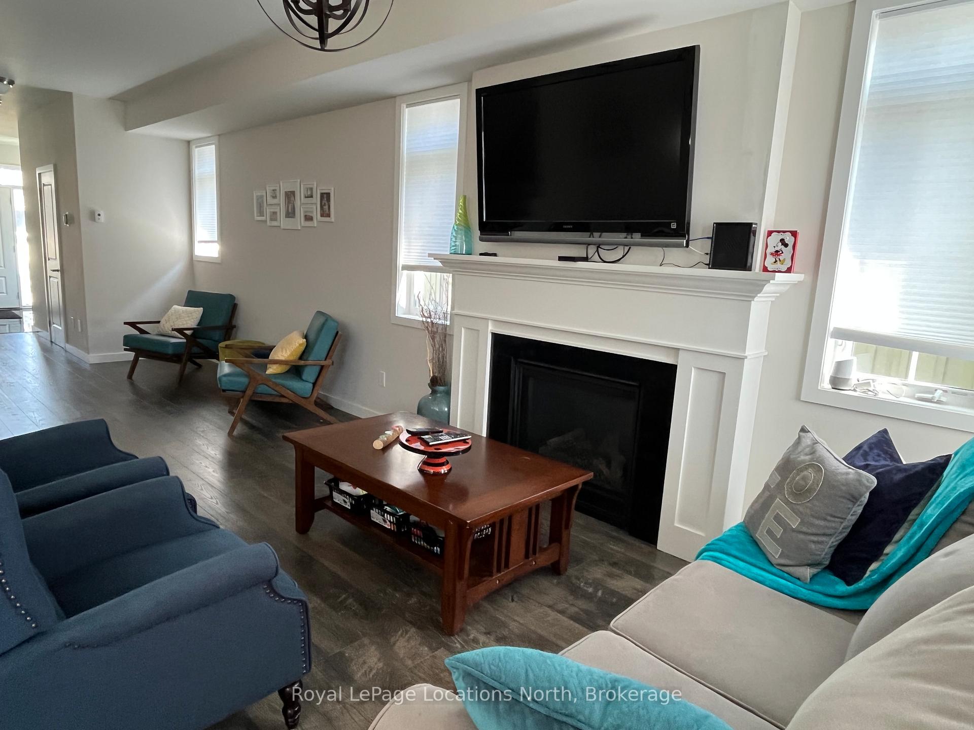 Photo 5 of 353 Yellow Birch Crescent, Blue Mountains — HOMEH