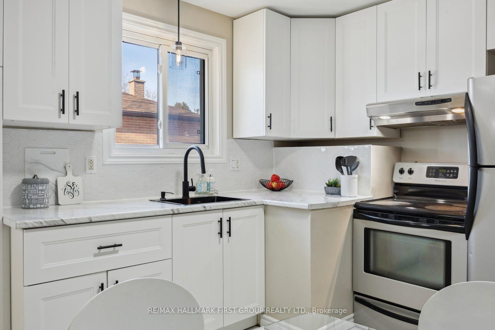 Photo 15 of 459 Addison Street, Oshawa, Donevan — HOMEH