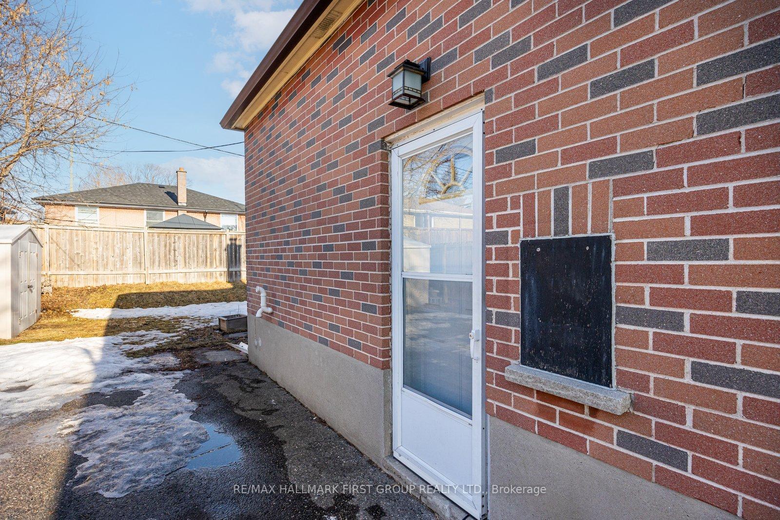 Photo 40 of 459 Addison Street, Oshawa, Donevan — HOMEH