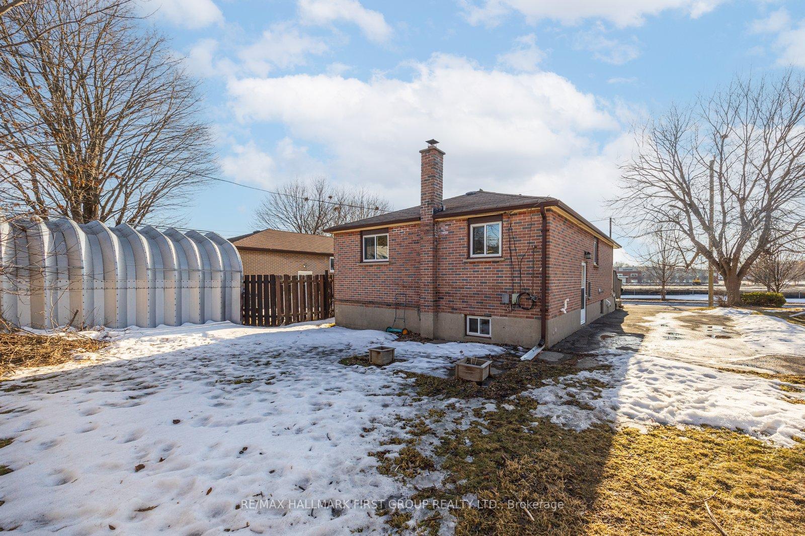 Photo 42 of 459 Addison Street, Oshawa, Donevan — HOMEH