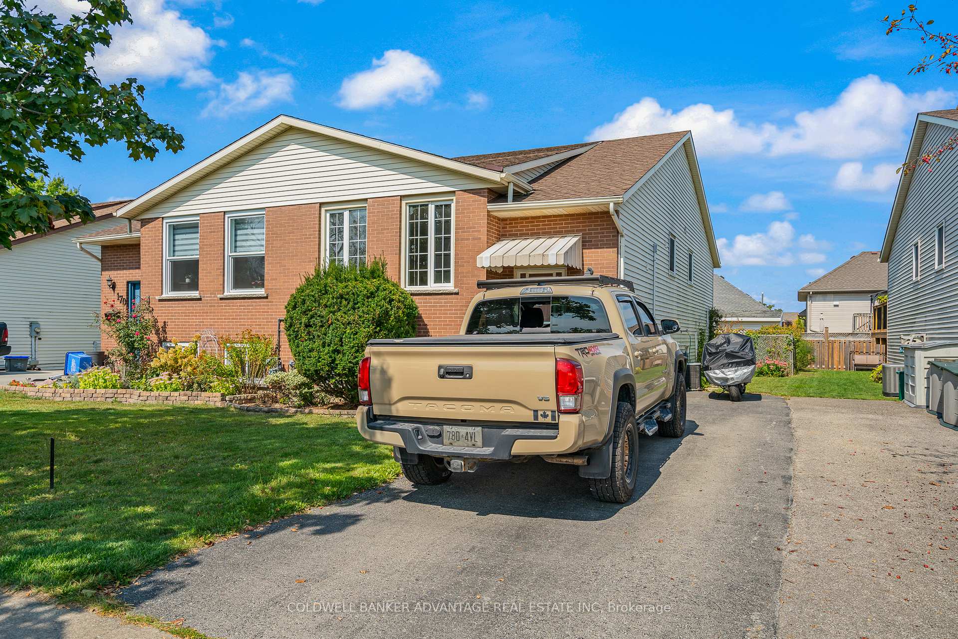 Photo 2 of 168 Windsor Street, Welland, Broadway — HOMEH