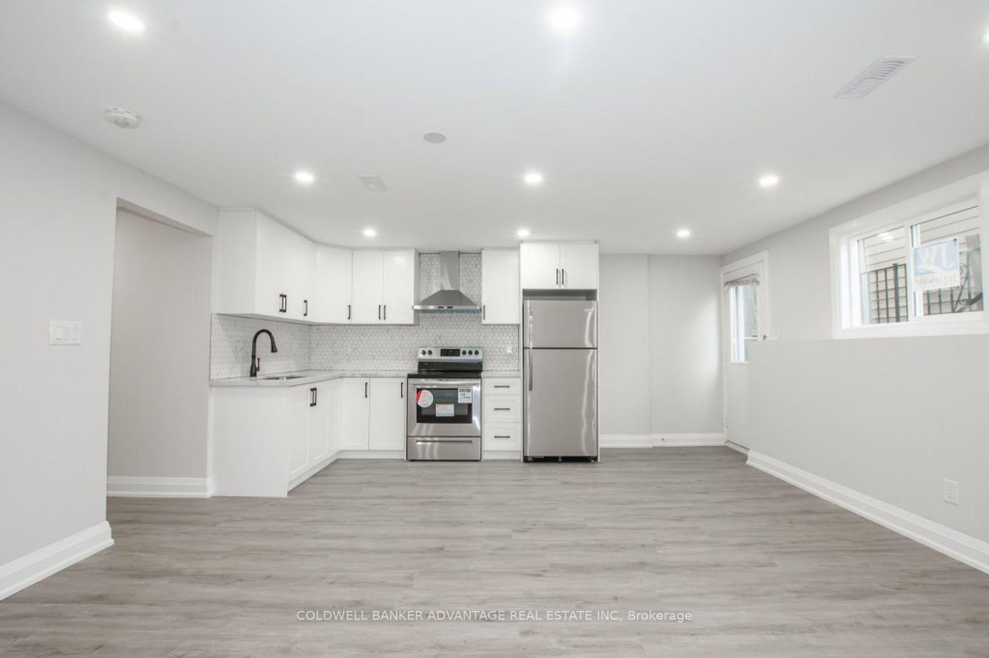 Photo 23 of 168 Windsor Street, Welland, Broadway — HOMEH