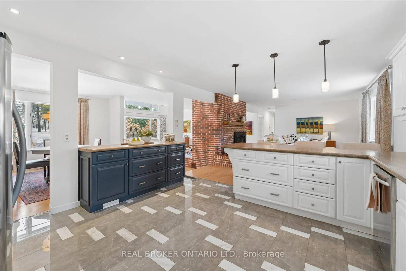 Photo 16 of 1449 Champlain Drive, Peterborough, Northcrest Ward 5 — HOMEH