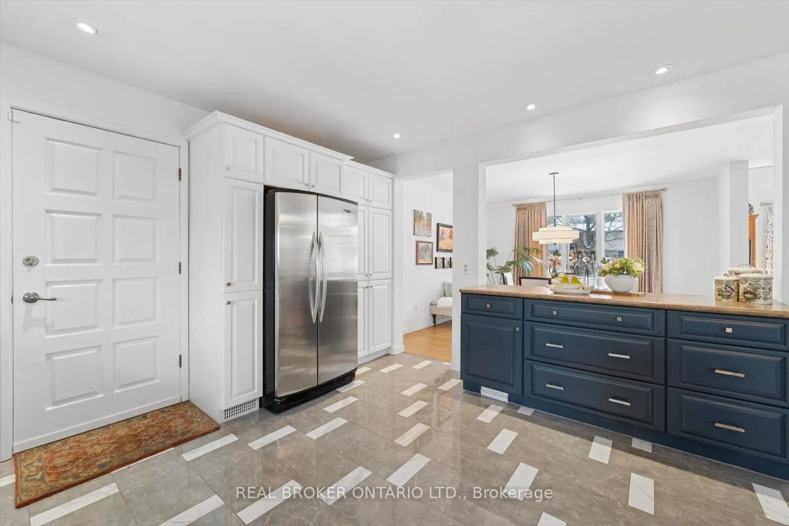 Photo 17 of 1449 Champlain Drive, Peterborough, Northcrest Ward 5 — HOMEH