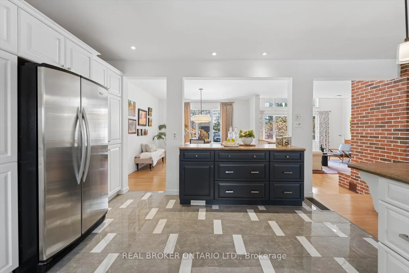 Photo 18 of 1449 Champlain Drive, Peterborough, Northcrest Ward 5 — HOMEH