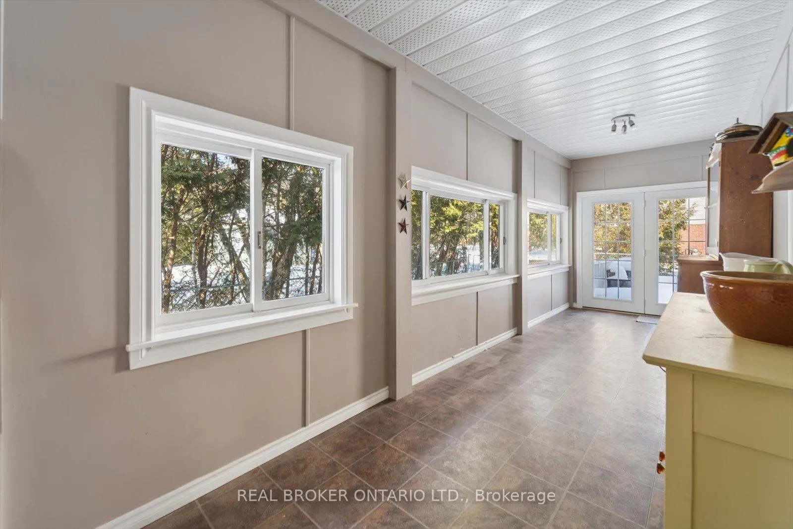 Photo 47 of 1449 Champlain Drive, Peterborough, Northcrest Ward 5 — HOMEH