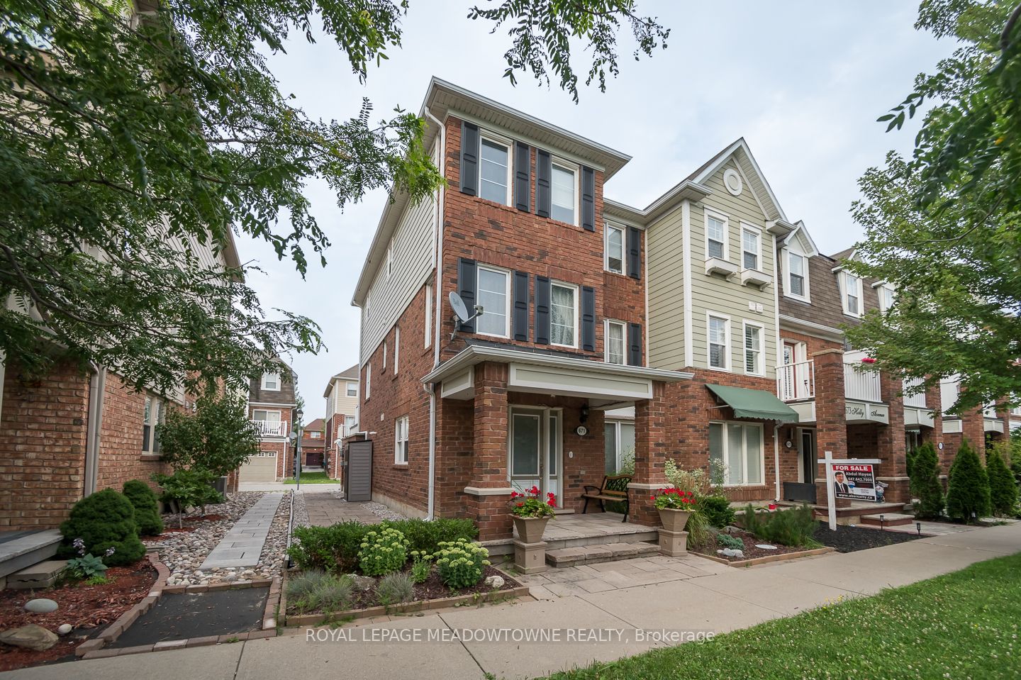 Photo 2 of 671 Holly Avenue, Milton, Coates — HOMEH