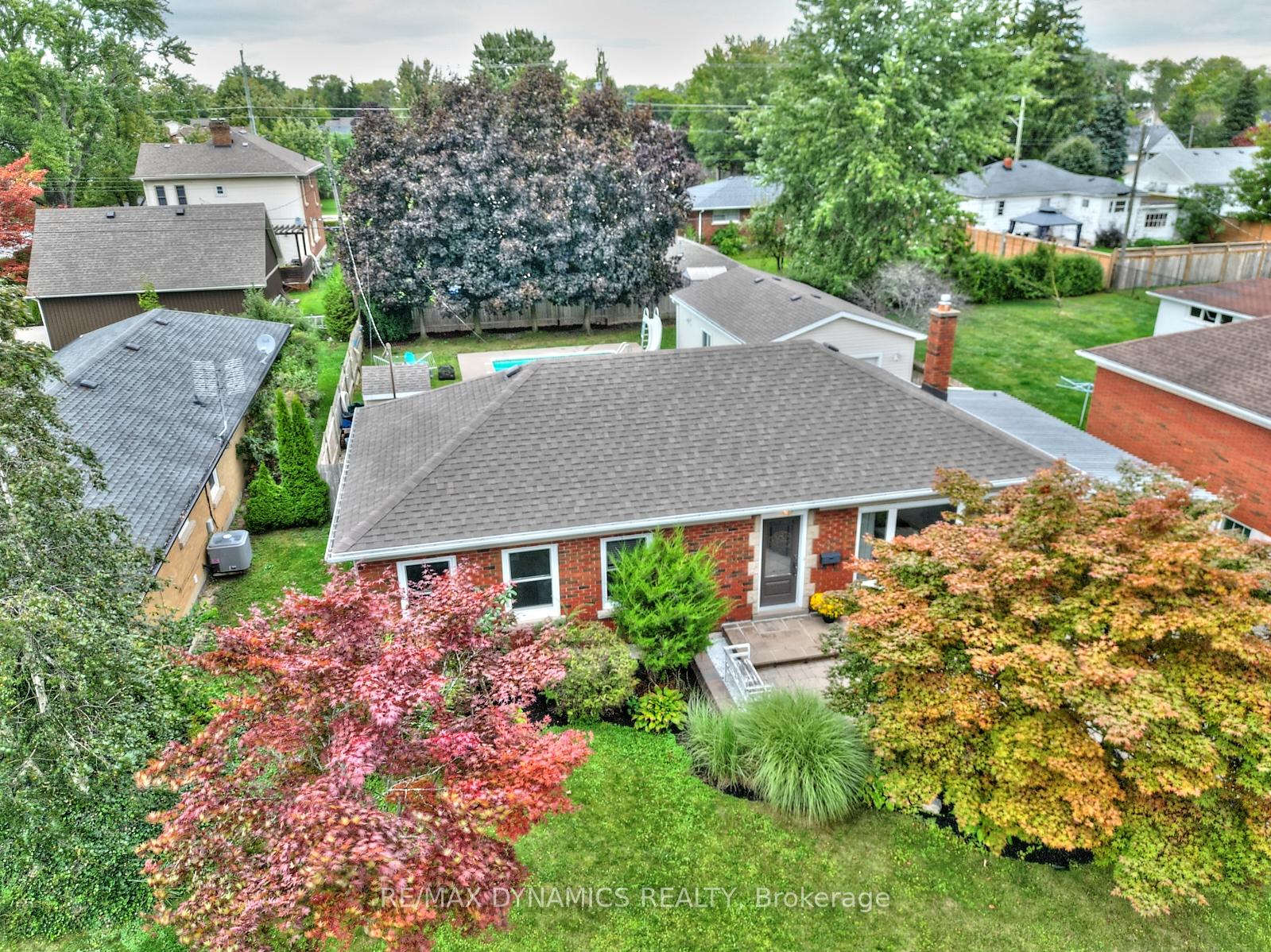 Photo 1 of 190 Price Avenue, Welland, Prince Charles — HOMEH