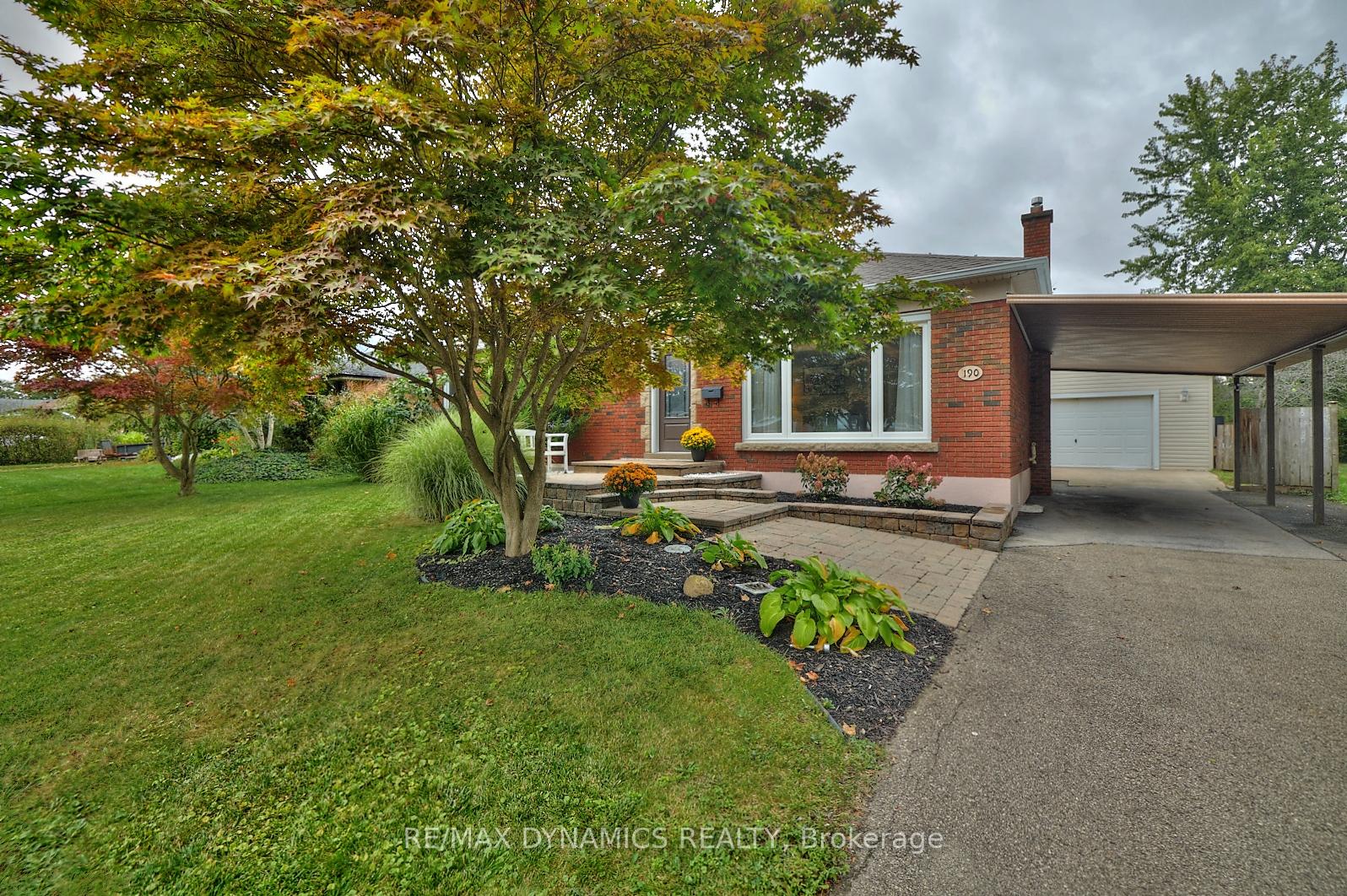 Photo 3 of 190 Price Avenue, Welland, Prince Charles — HOMEH