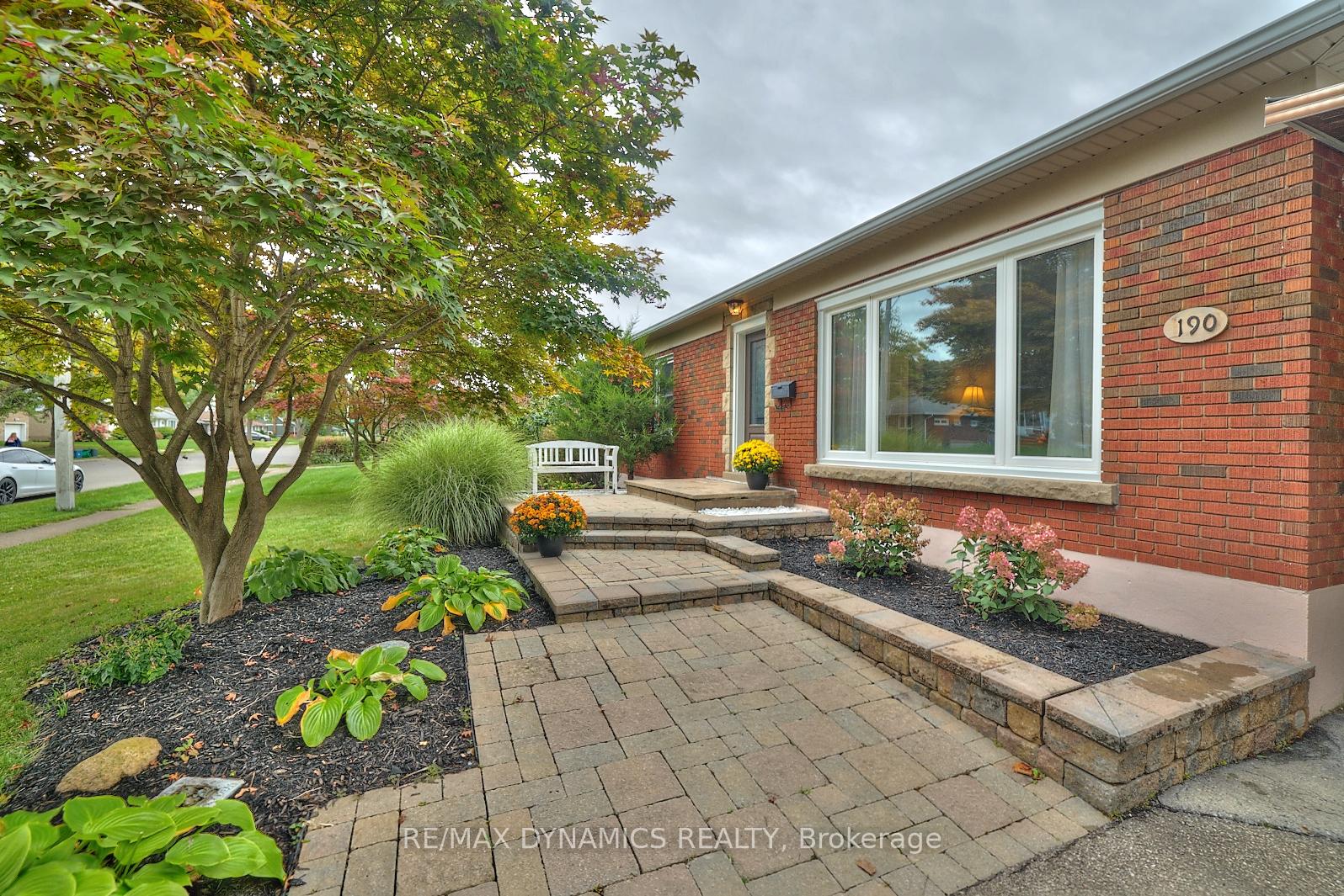 Photo 4 of 190 Price Avenue, Welland, Prince Charles — HOMEH