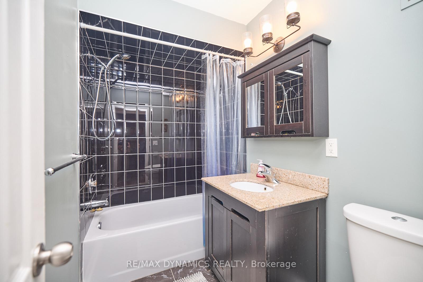 Photo 9 of 190 Price Avenue, Welland, Prince Charles — HOMEH