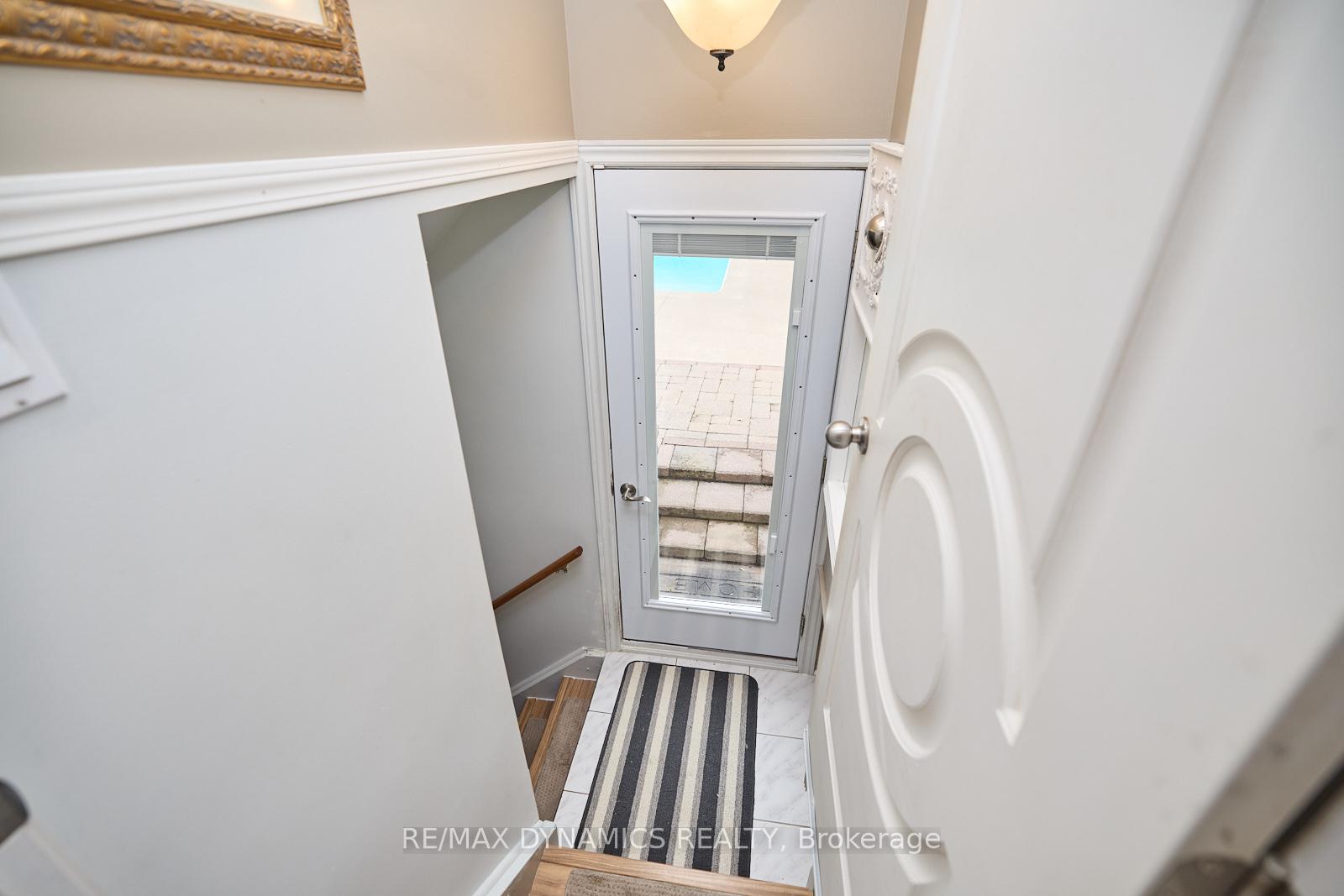 Photo 13 of 190 Price Avenue, Welland, Prince Charles — HOMEH