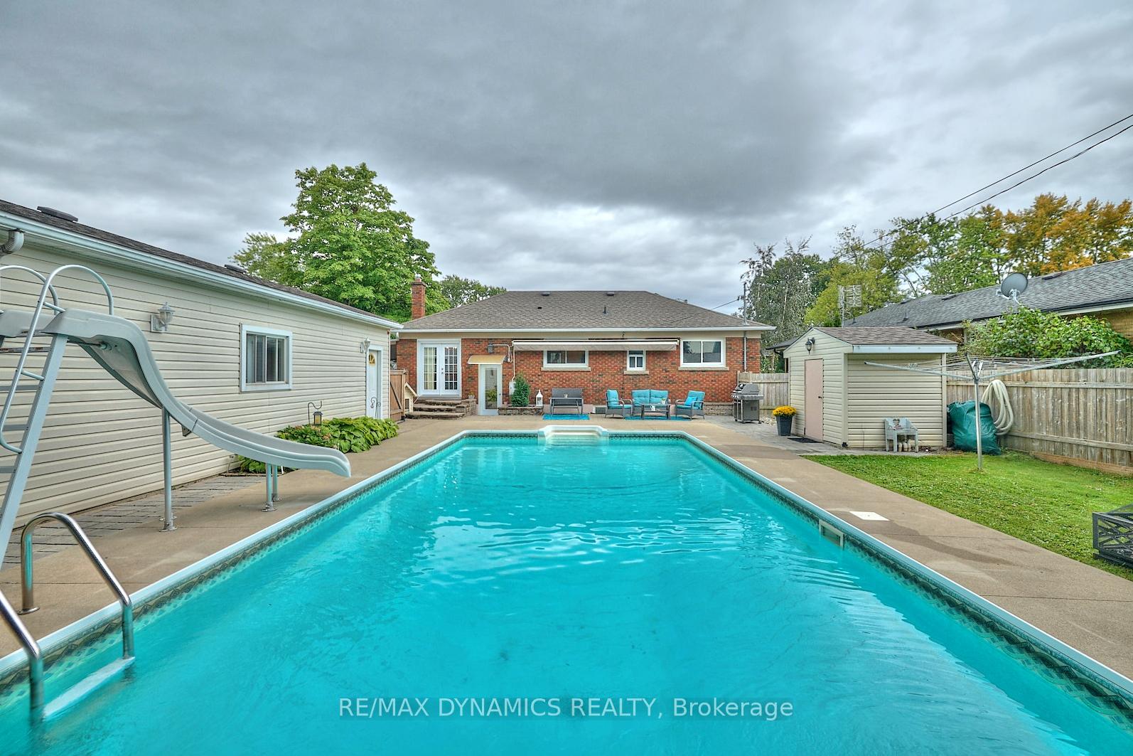 Photo 23 of 190 Price Avenue, Welland, Prince Charles — HOMEH