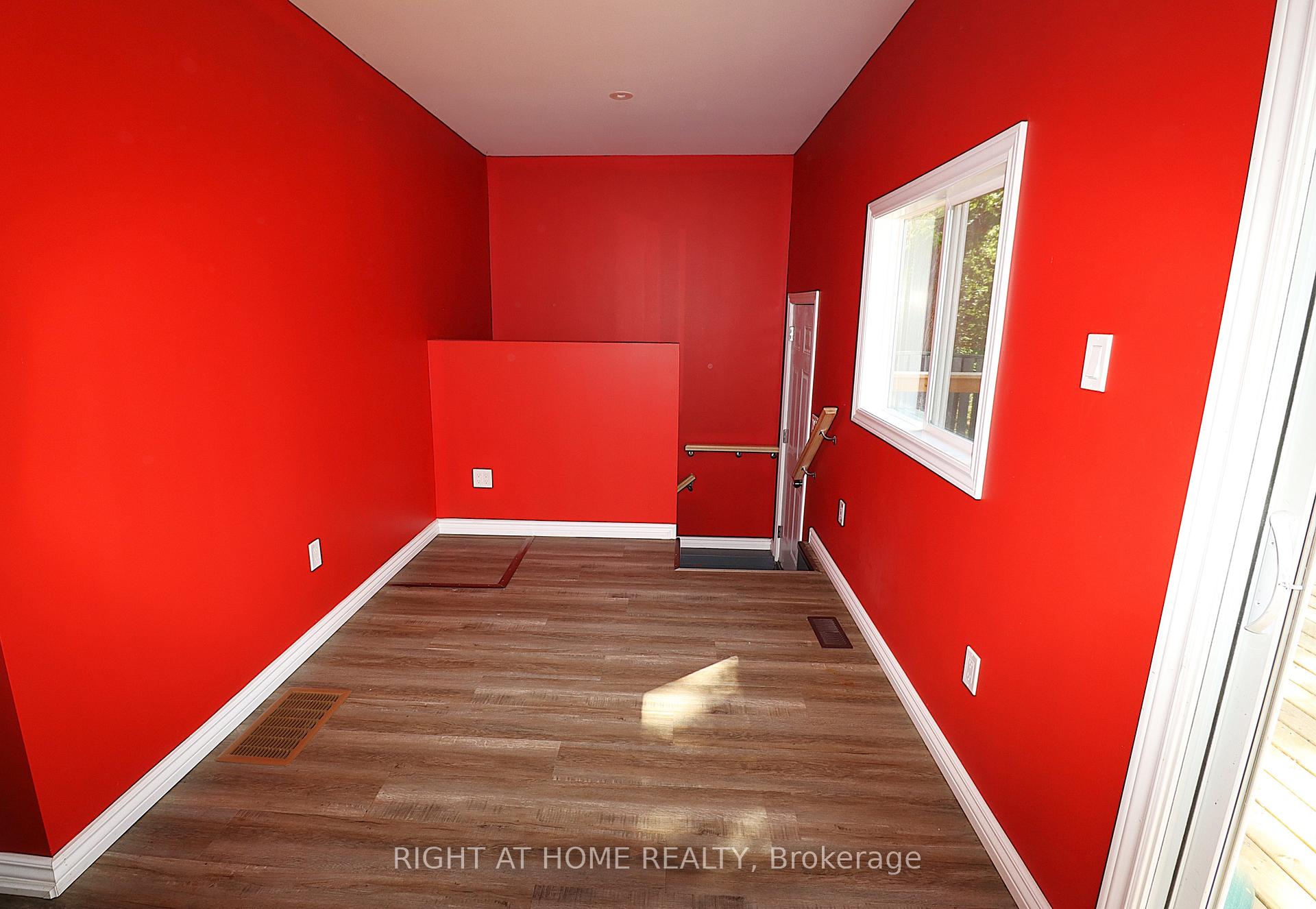 Photo 10 of 751 St Mary's Street, Peterborough, Otonabee Ward 1 — HOMEH