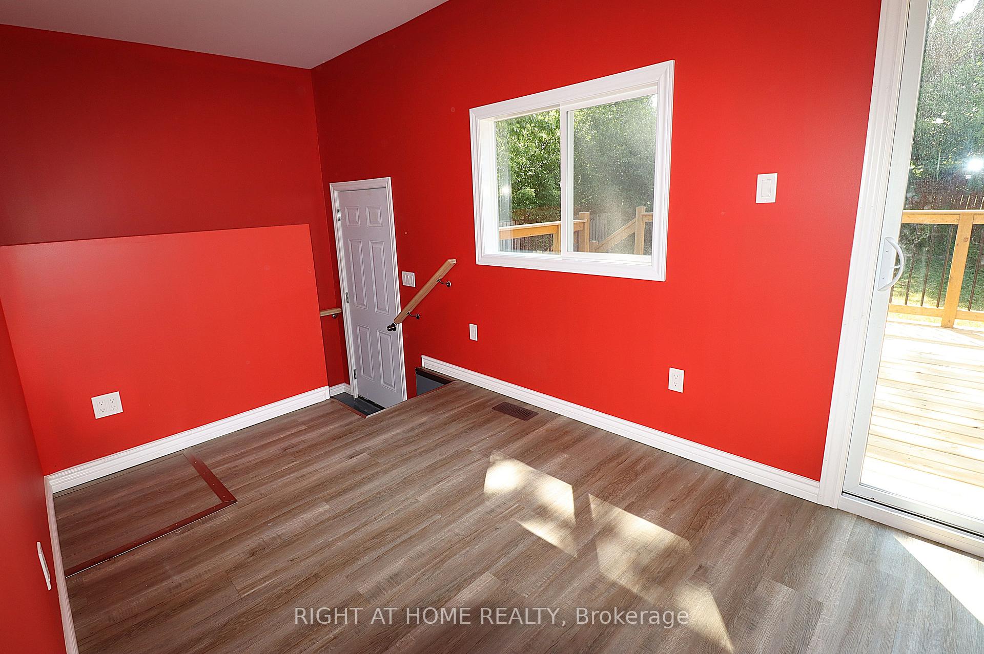 Photo 11 of 751 St Mary's Street, Peterborough, Otonabee Ward 1 — HOMEH