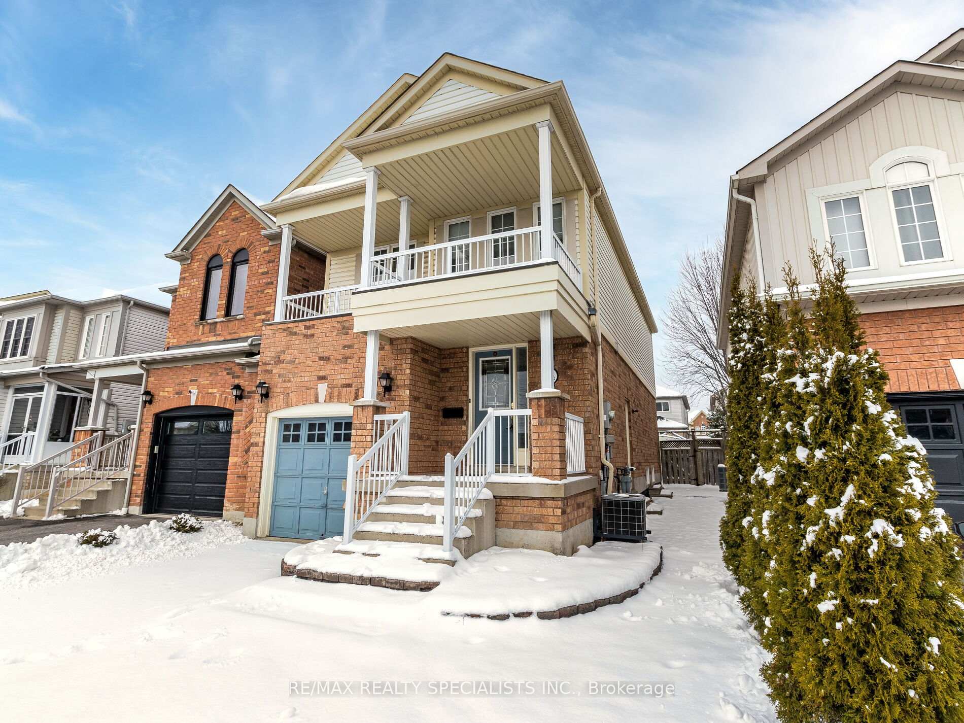 Photo 1 of 4 Longueuil Place, Whitby, Pringle Creek — HOMEH