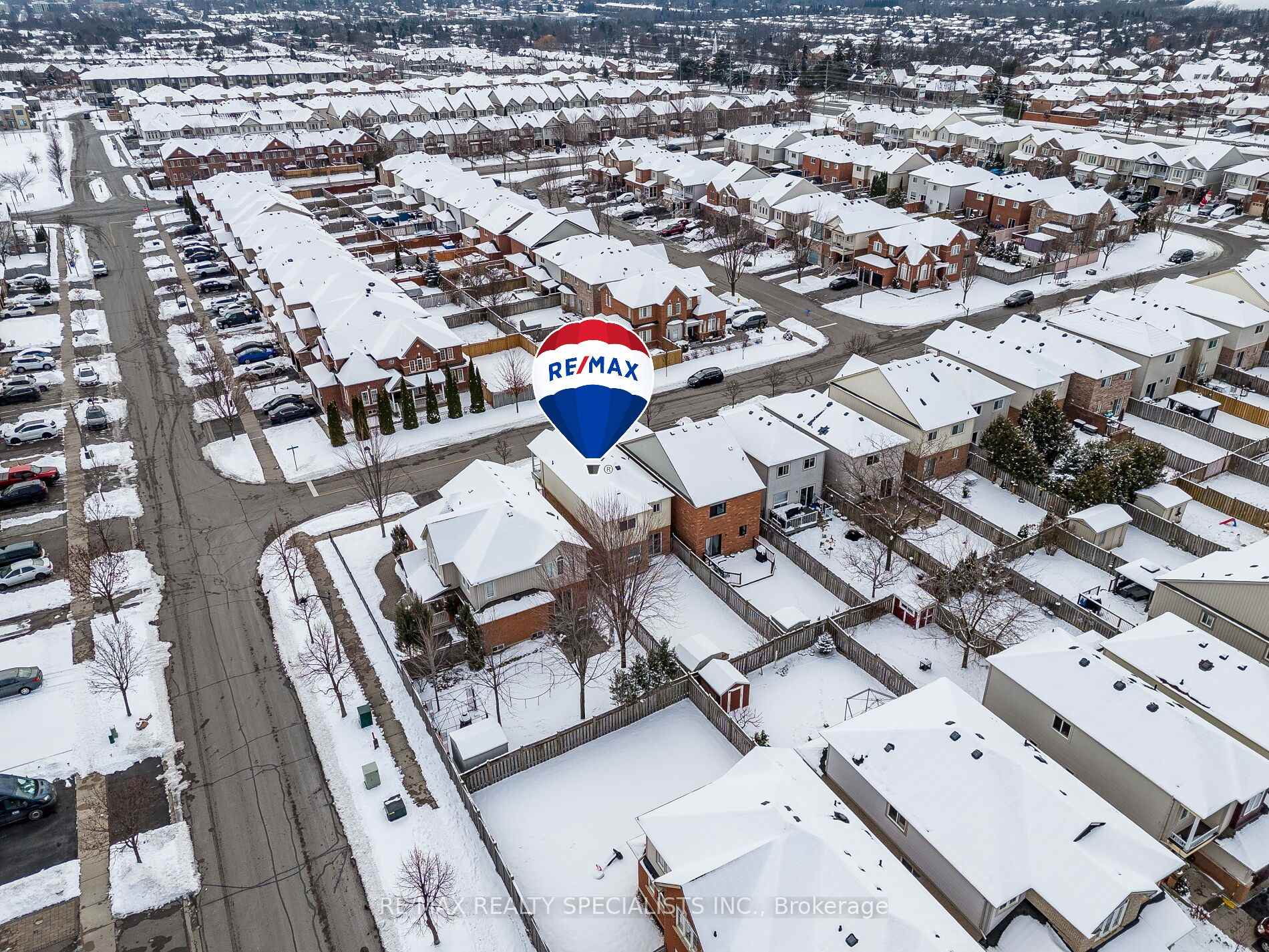 Photo 30 of 4 Longueuil Place, Whitby, Pringle Creek — HOMEH